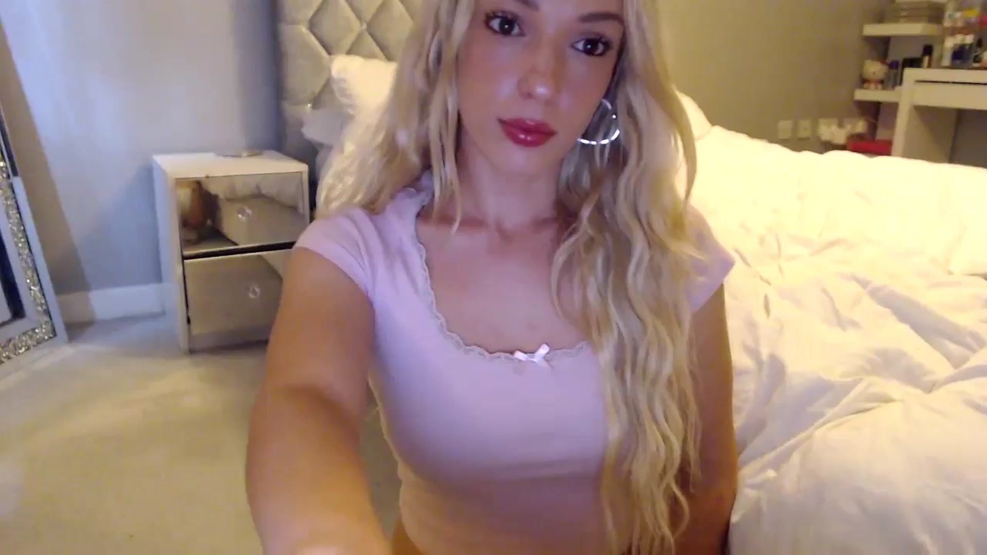 Gallery image thumbnail from PrincessXTC's myfreecams stream on, 09/08/2025, 12:14 image 2 of 20