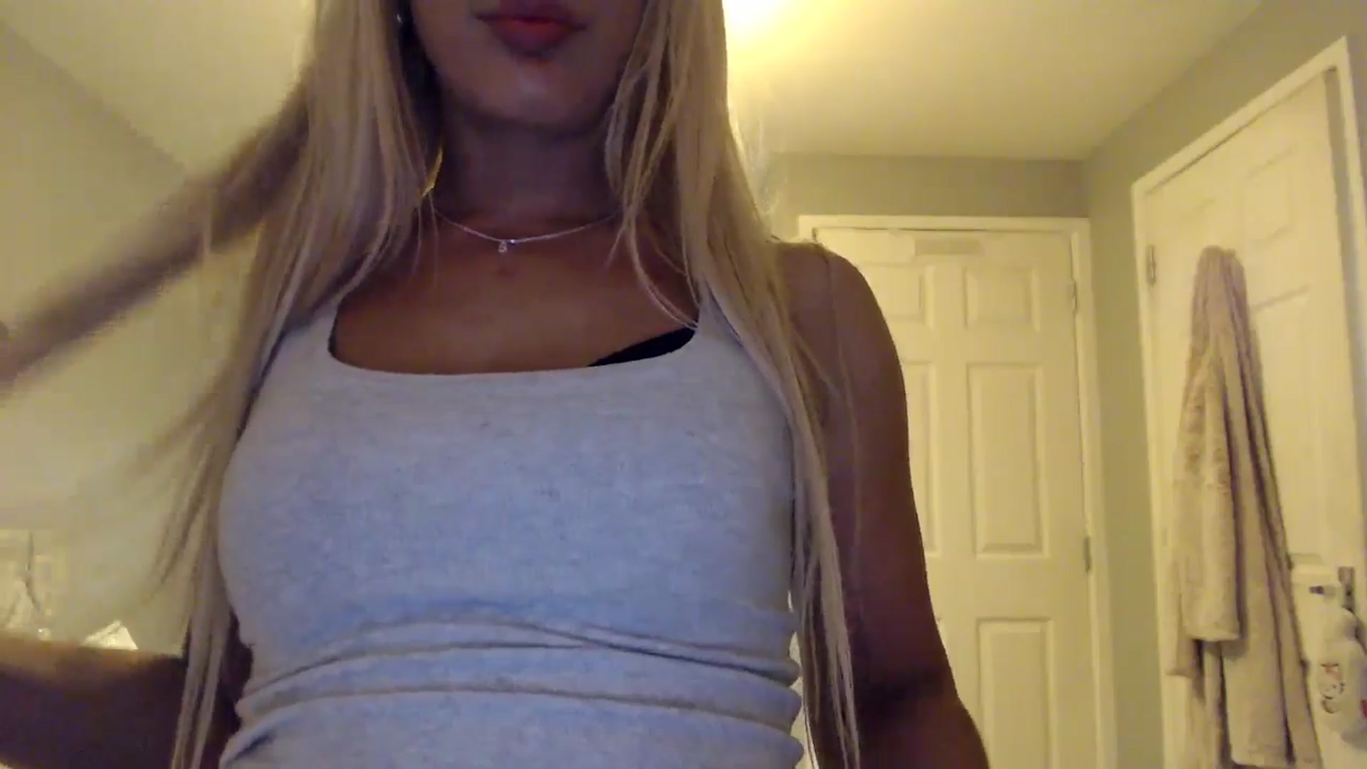 Gallery image thumbnail from PrincessXTC's myfreecams stream on, 09/22/2025, 12:40 image 7 of 20