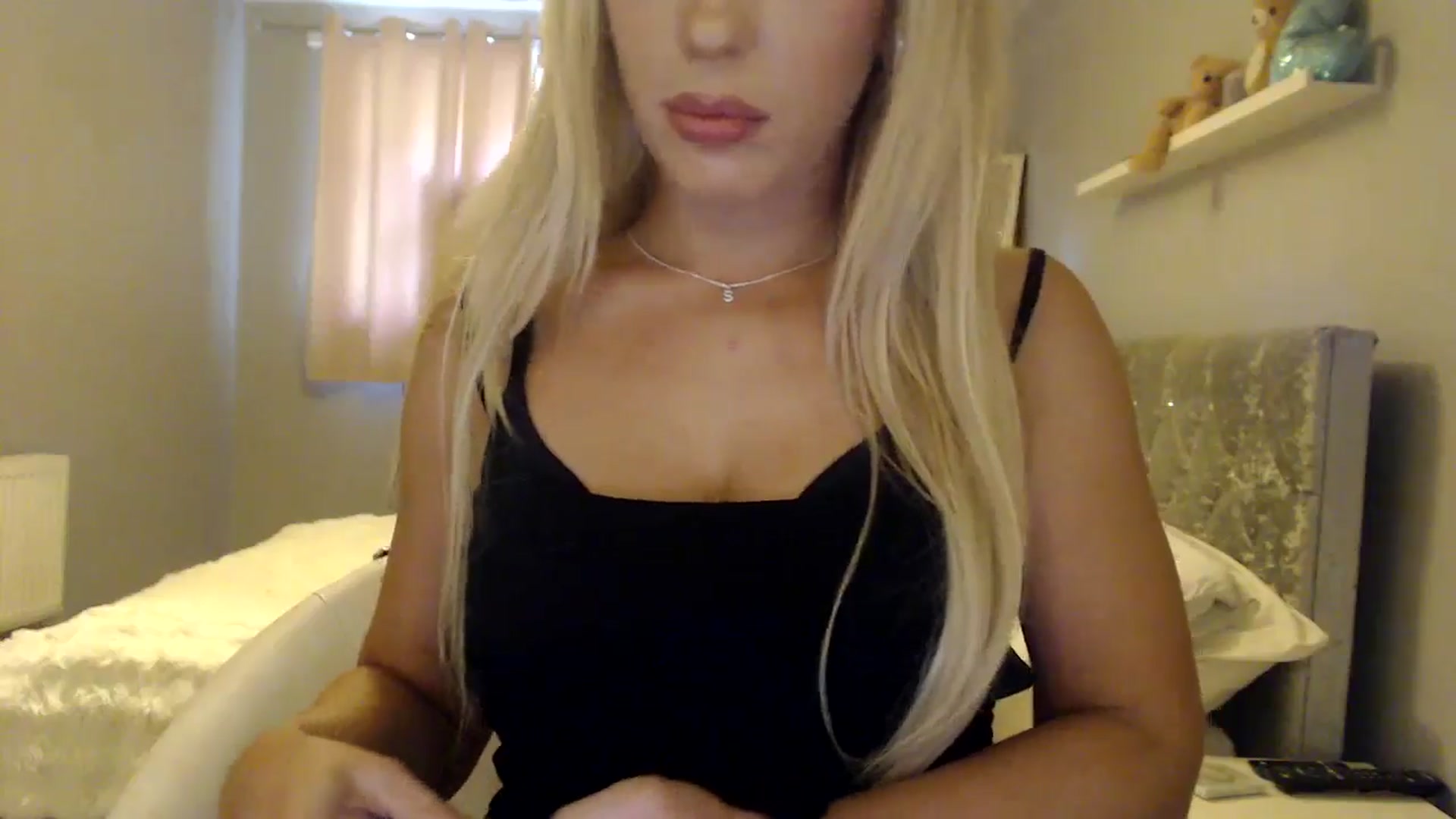 Gallery image thumbnail from PrincessXTC's myfreecams stream on, 09/24/2025, 10:27 image 11 of 20