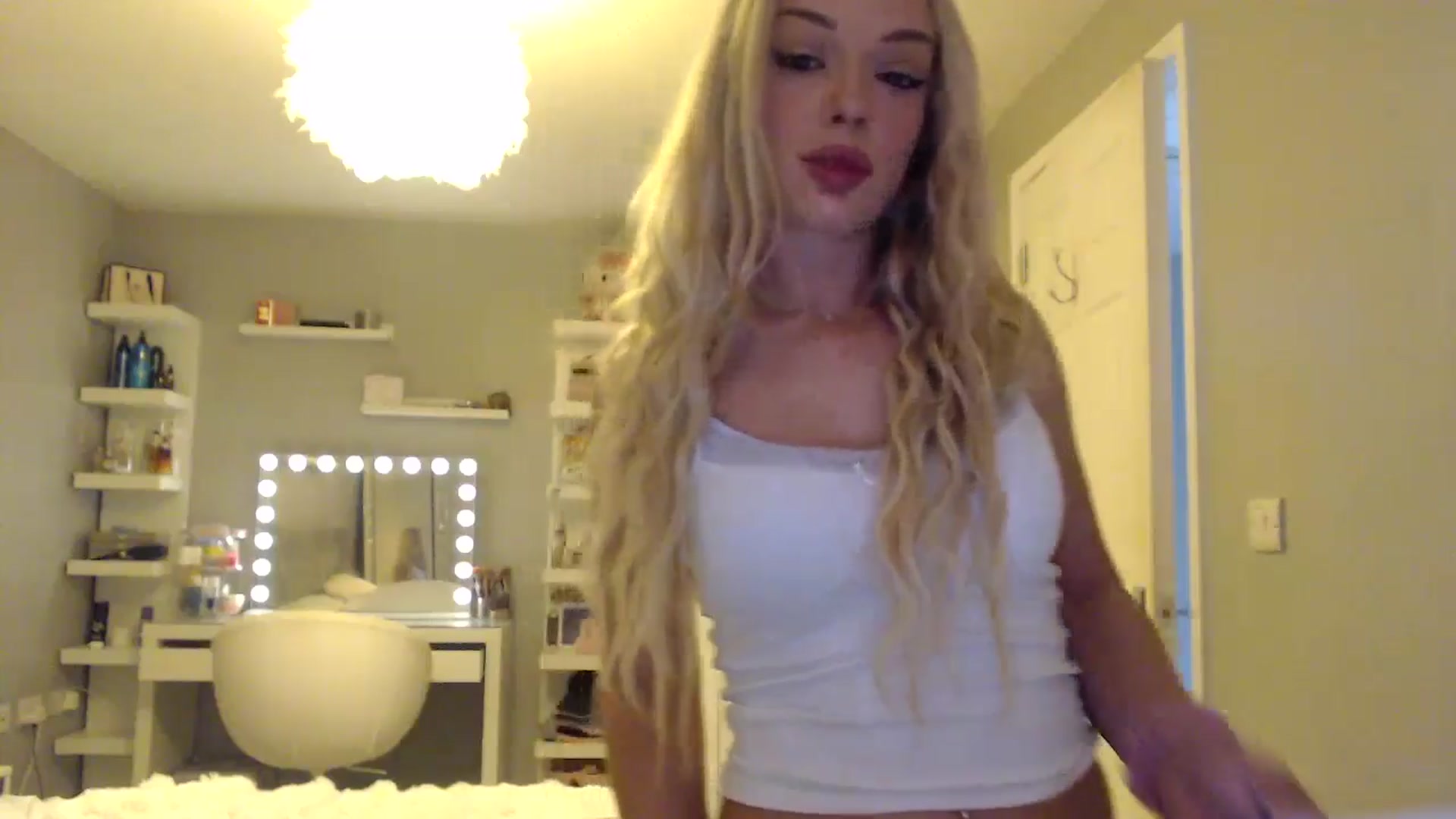 Gallery image thumbnail from PrincessXTC's myfreecams stream on, 10/02/2025, 11:59 image 9 of 20