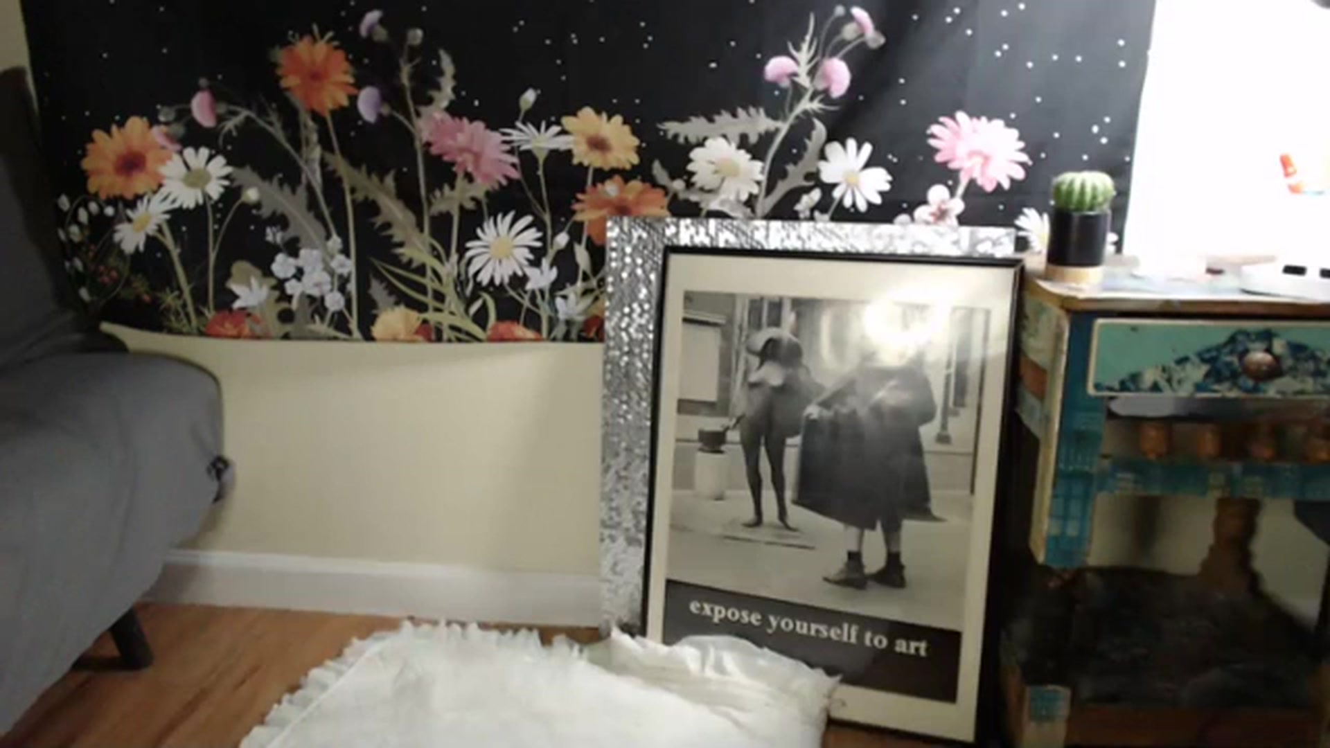 Gallery image thumbnail from PrincessZoe's myfreecams stream on, 07/18/2023, 02:45 image 11 of 20