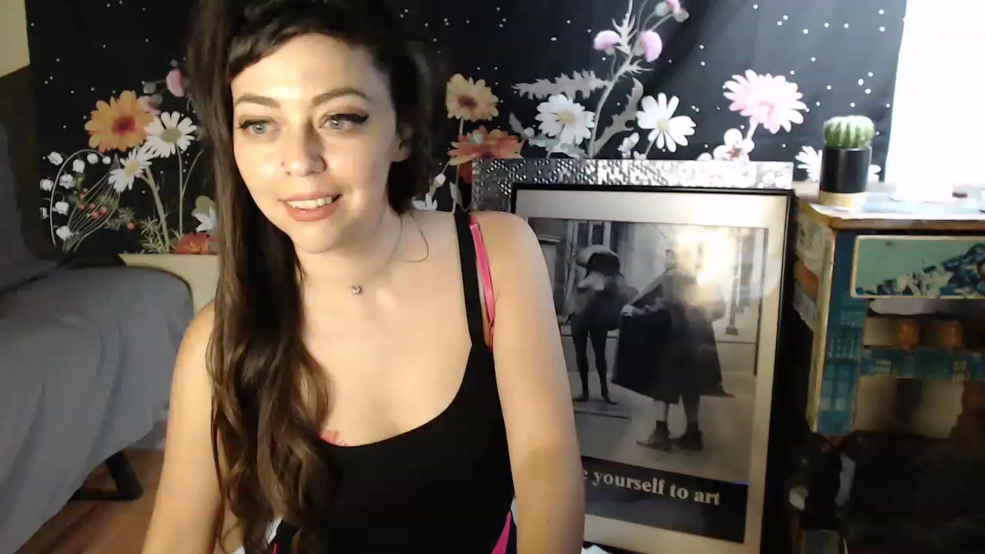 Gallery image thumbnail from PrincessZoe's myfreecams stream on, 07/18/2023, 05:51 image 14 of 20