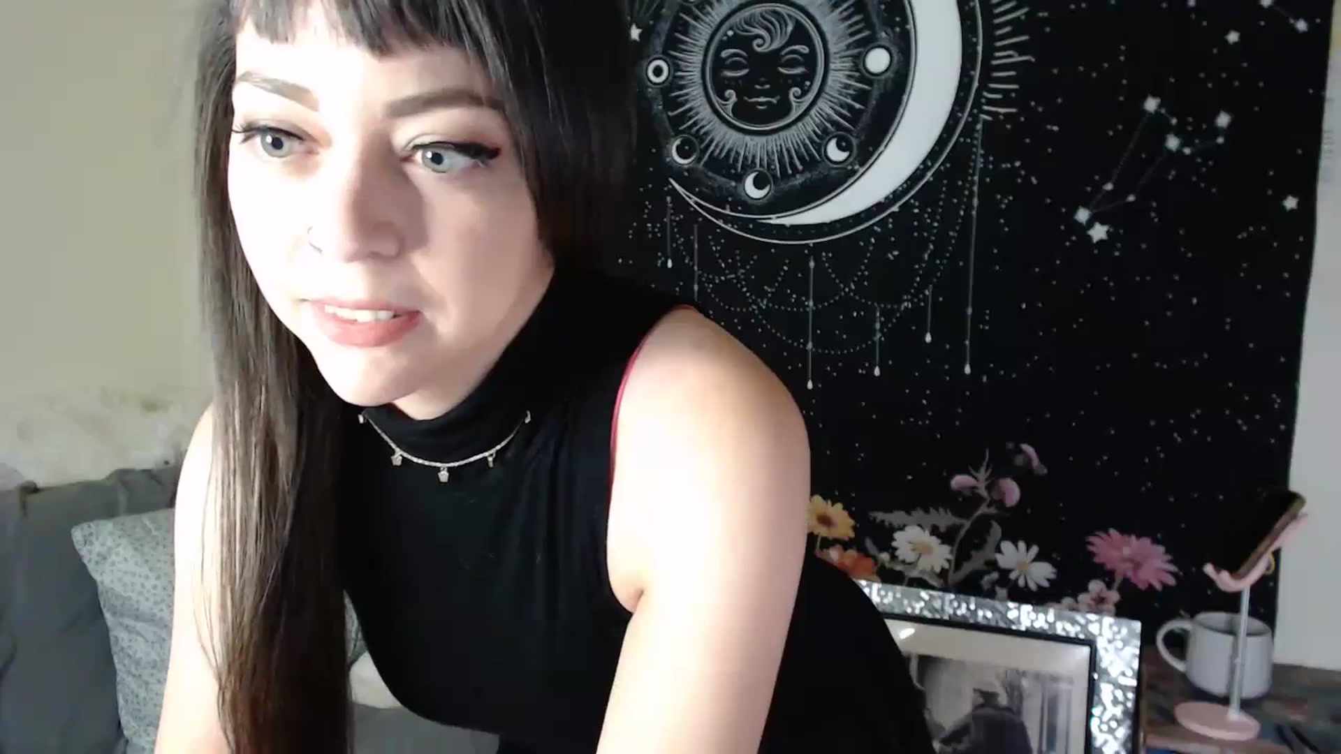 Gallery image thumbnail from PrincessZoe's myfreecams stream on, 07/20/2023, 02:42 image 7 of 20