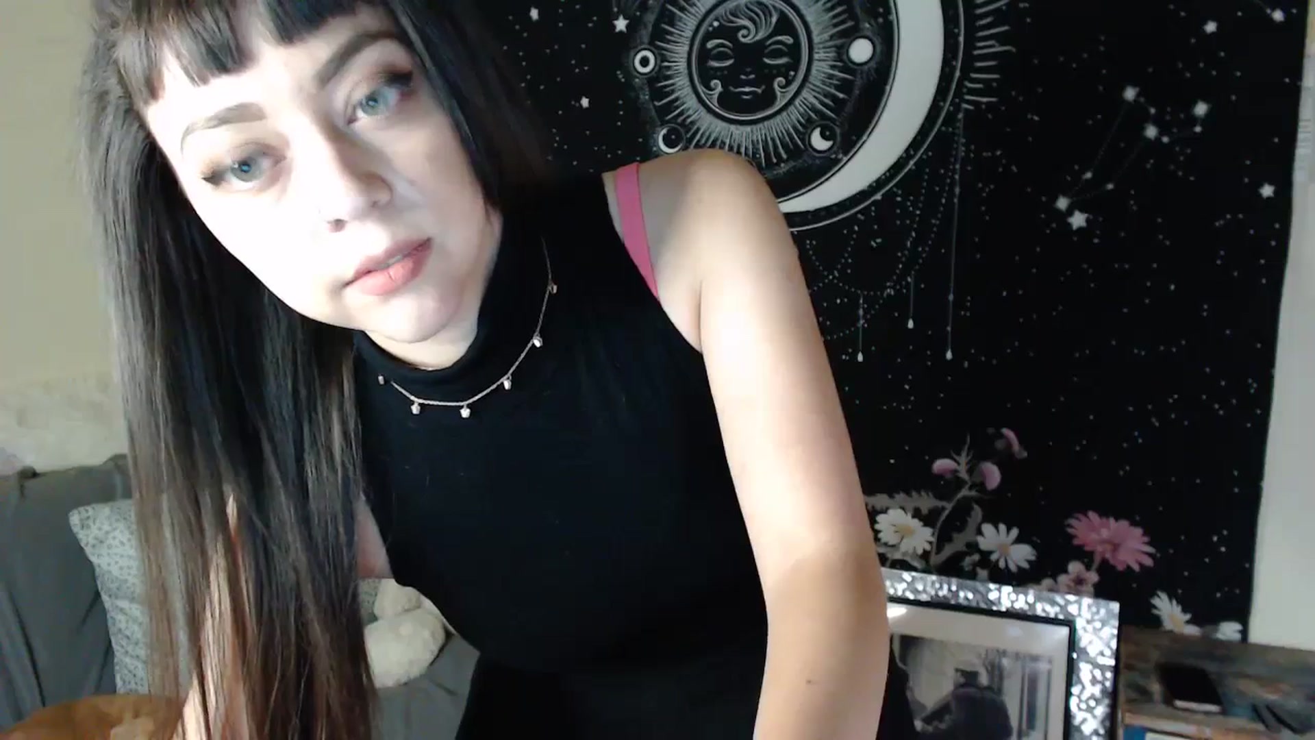 Gallery image thumbnail from PrincessZoe's myfreecams stream on, 07/20/2023, 02:42 image 17 of 20