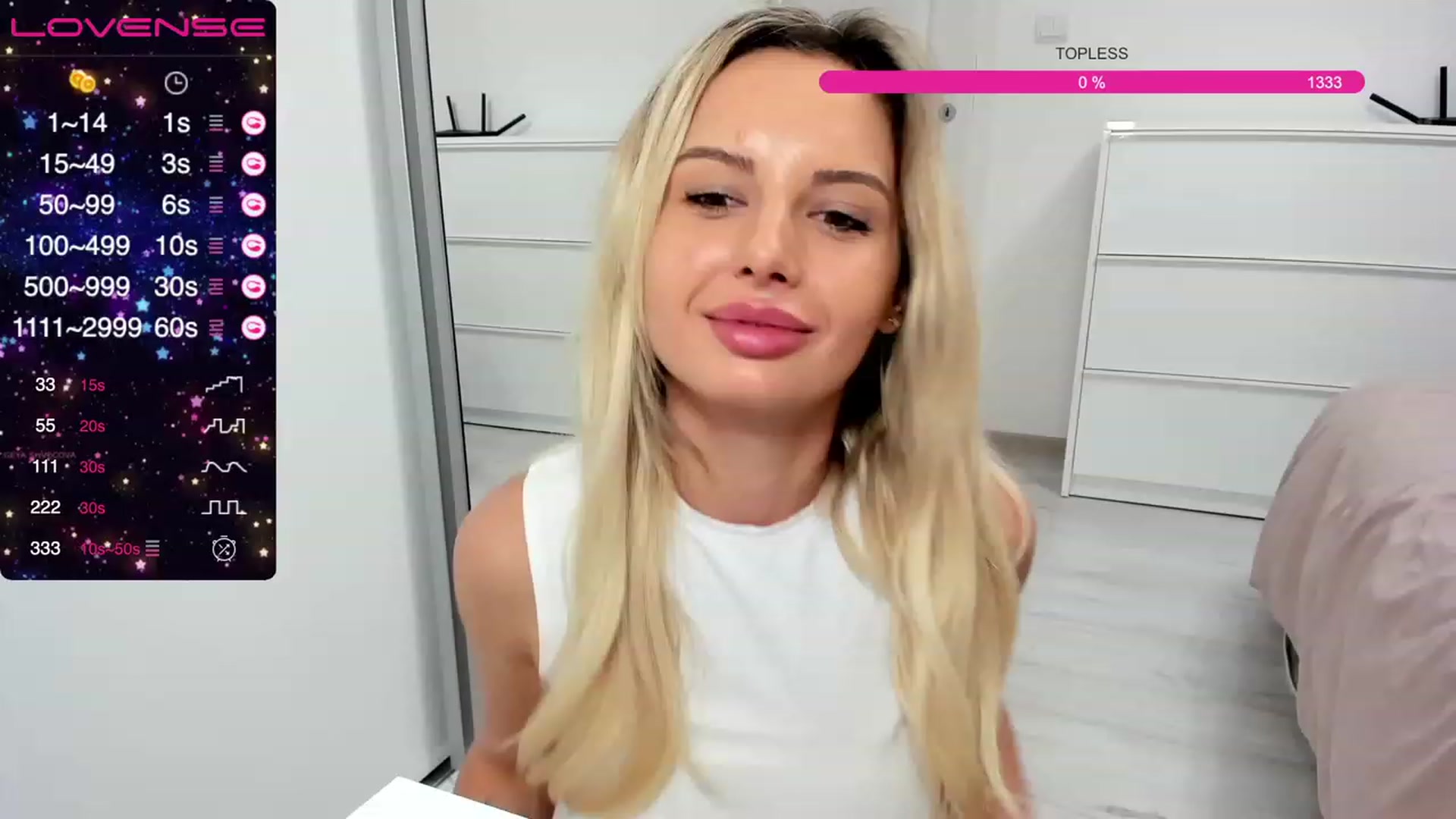 Gallery image thumbnail from Princess_Deea's myfreecams stream on, 10/25/2023, 15:26 image 4 of 20