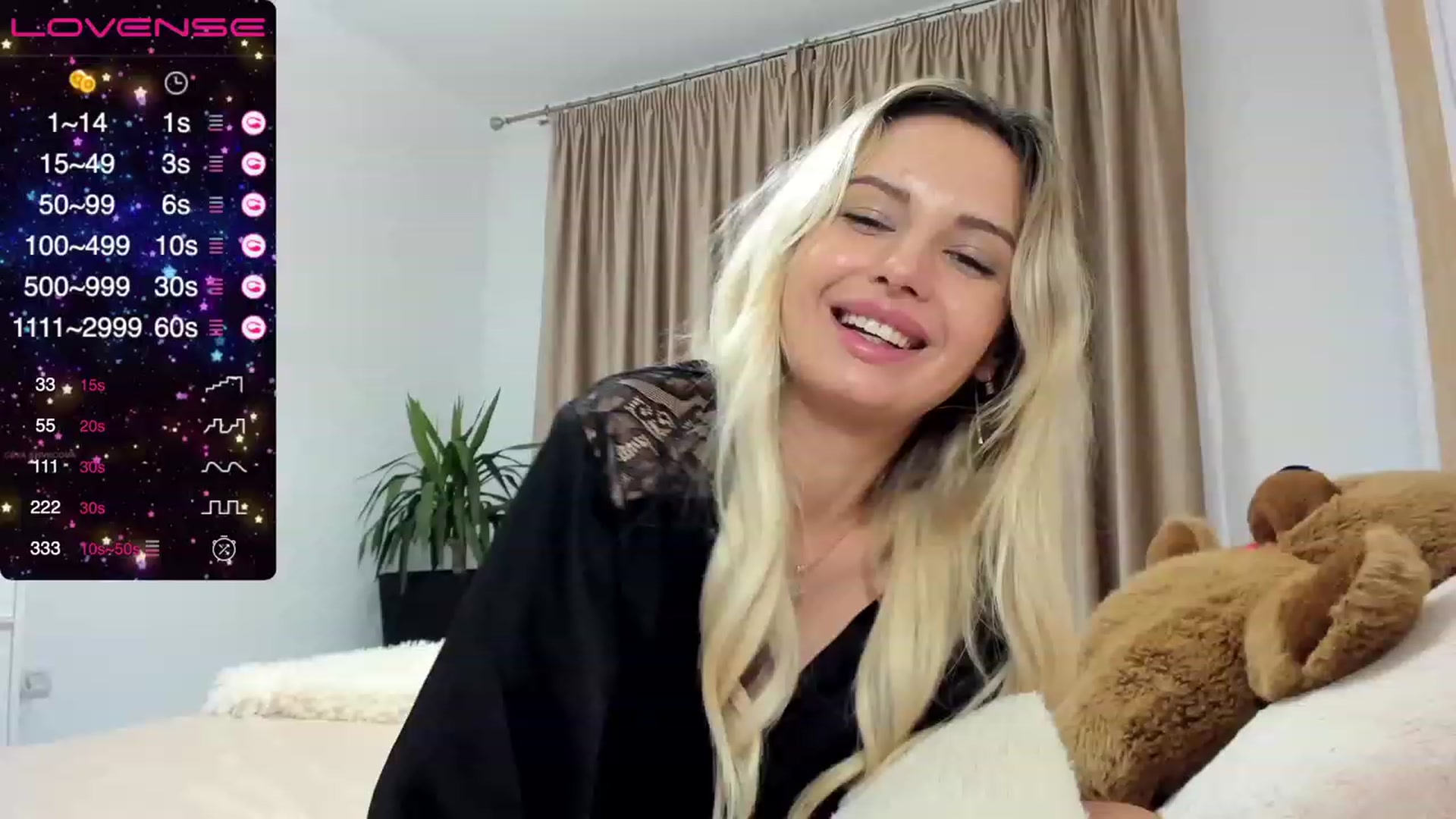 Gallery image thumbnail from Princess_Deea's myfreecams stream on, 11/05/2023, 21:05 image 4 of 20