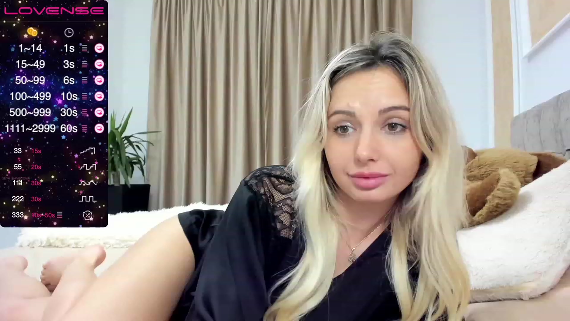 Gallery image thumbnail from Princess_Deea's myfreecams stream on, 11/05/2023, 21:05 image 1 of 20