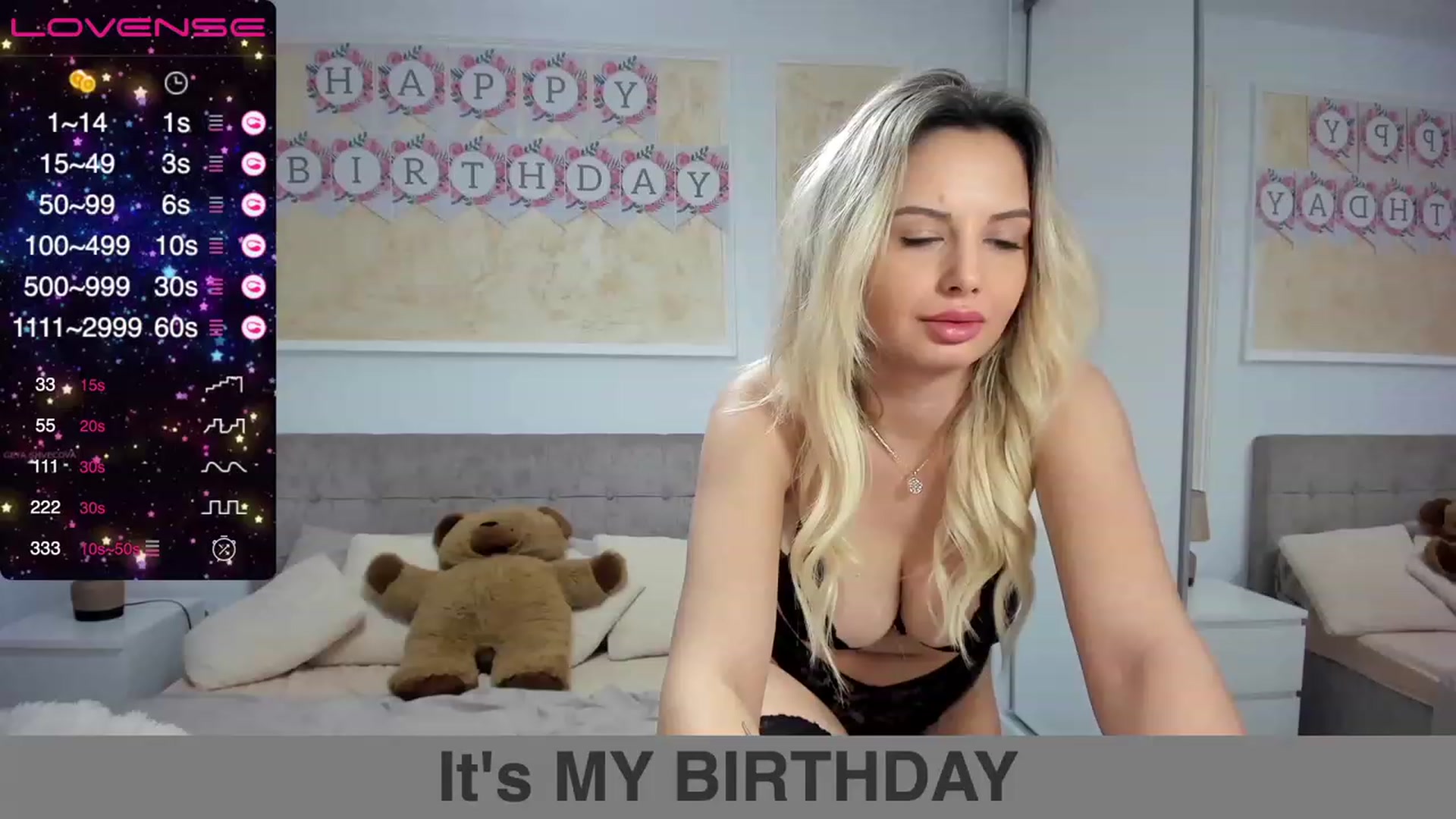 Gallery image thumbnail from Princess_Deea's myfreecams stream on, 12/10/2023, 14:25 image 10 of 20