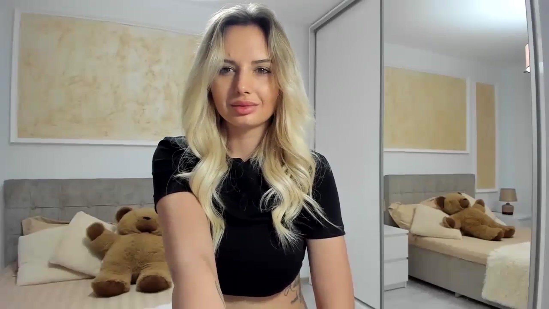 Gallery image thumbnail from Princess_Deea's myfreecams stream on, 12/26/2023, 15:07 image 12 of 20