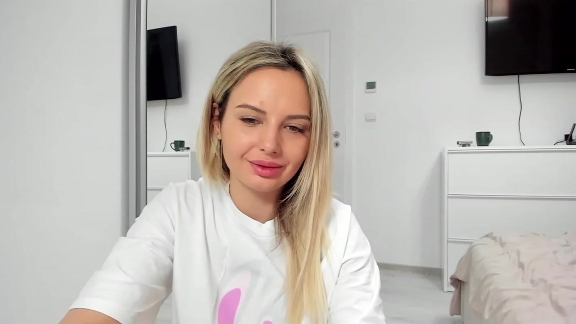 Gallery image thumbnail from Princess_Deea's myfreecams stream on, 03/11/2024, 13:34 image 12 of 20