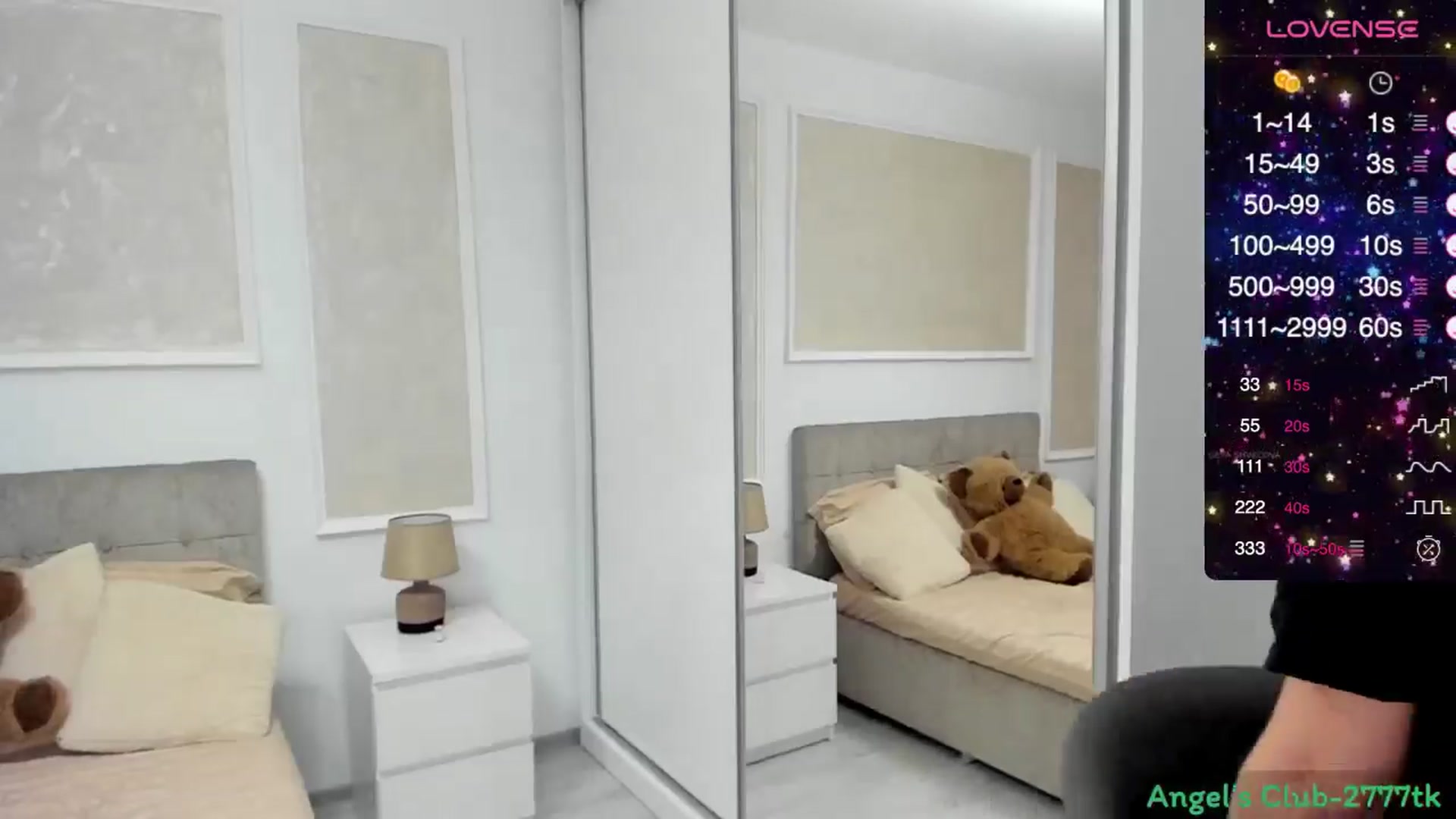Gallery image thumbnail from Princess_Deea's myfreecams stream on, 03/27/2024, 20:15 image 19 of 20