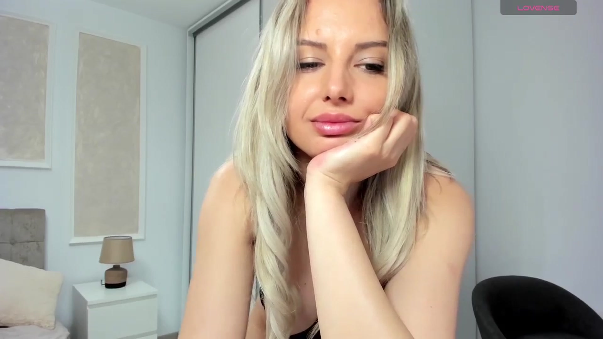 Gallery image thumbnail from Princess_Deea's myfreecams stream on, 04/11/2024, 14:16 image 18 of 20