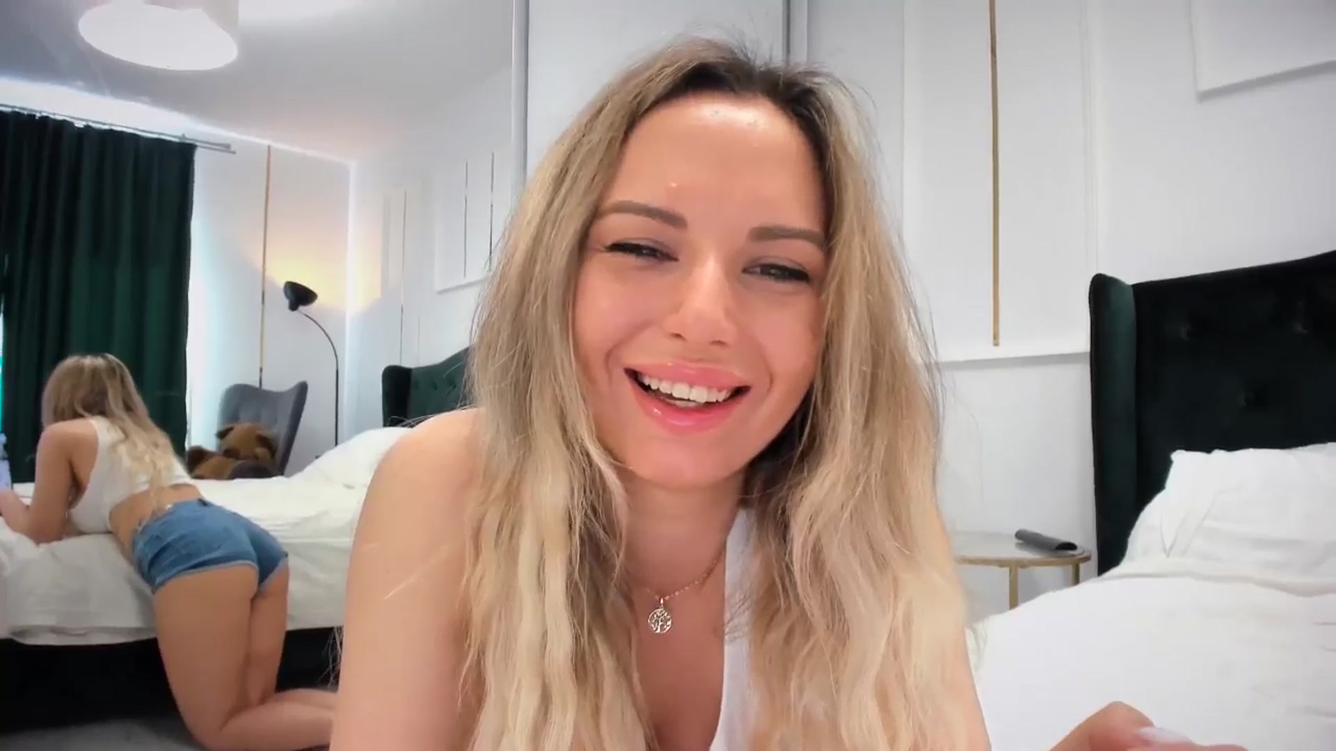 Gallery image thumbnail from Princess_Deea's myfreecams stream on, 03/24/2026, 14:57 image 6 of 20