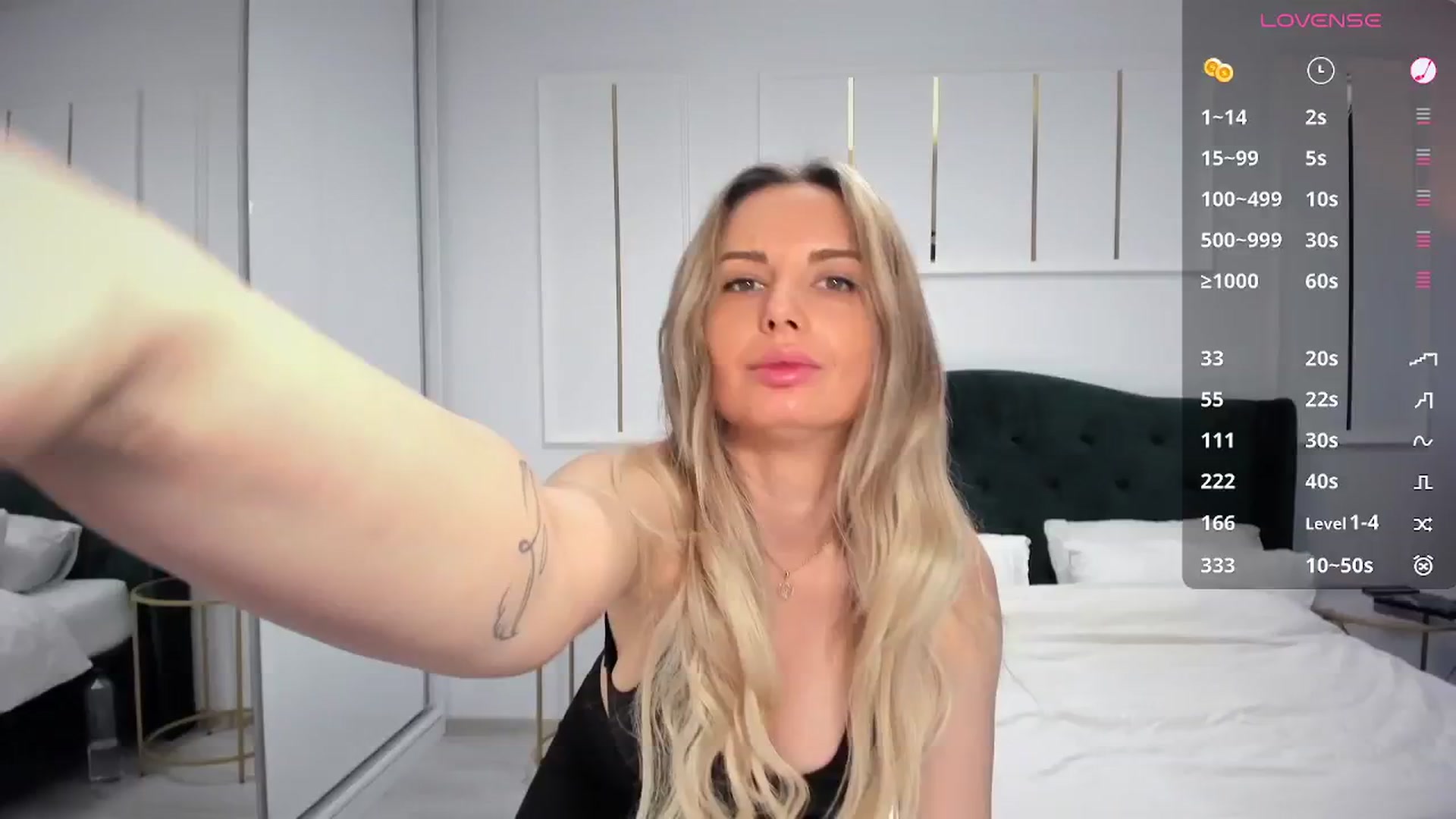 Gallery image thumbnail from Princess_Deea's myfreecams stream on, 04/16/2026, 15:42 image 3 of 20