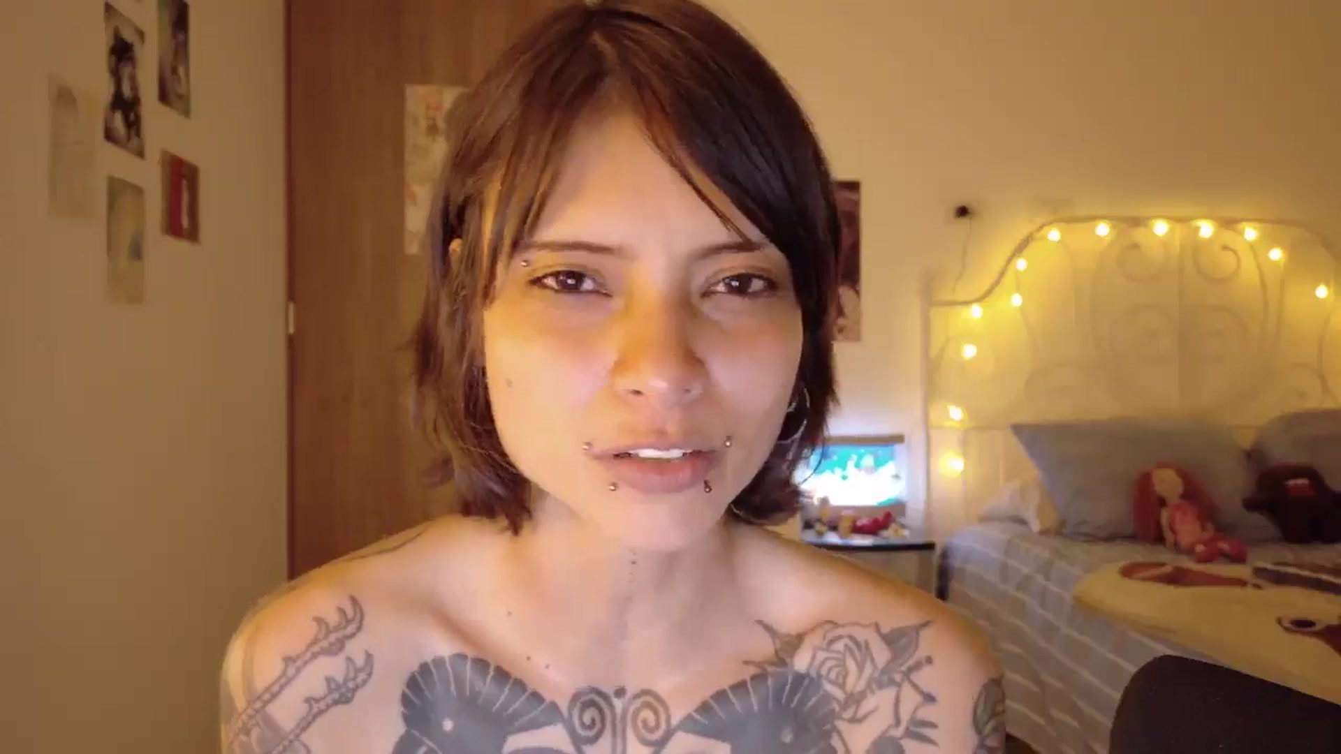 Gallery image thumbnail from Princess_garu's myfreecams stream on, 12/25/2025, 05:21 image 7 of 20