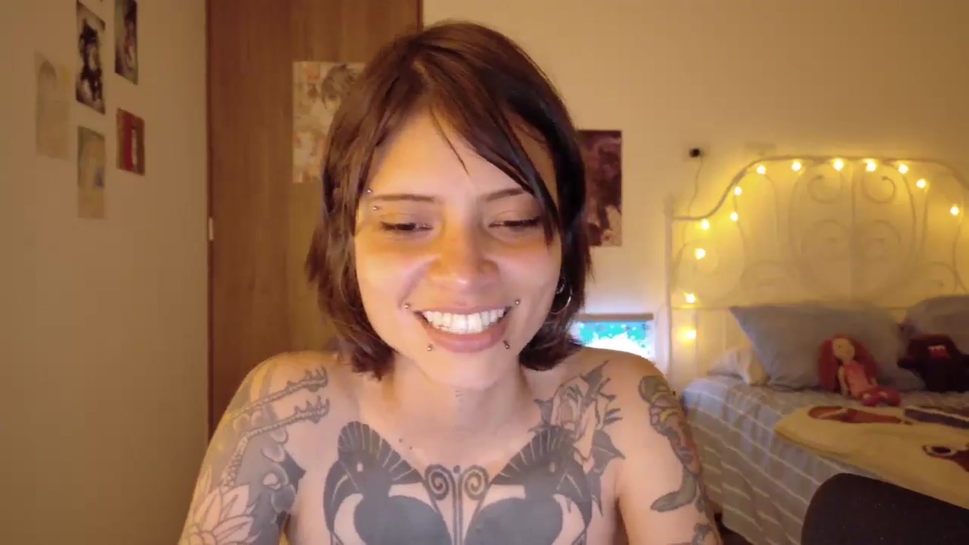 Gallery image thumbnail from Princess_garu's myfreecams stream on, 12/25/2025, 05:21 image 8 of 20