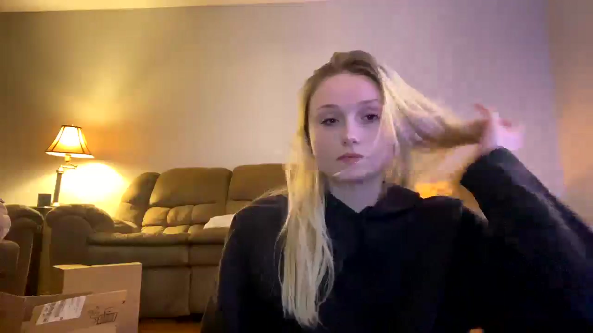 Gallery image thumbnail from Princesshann1's myfreecams stream on, 12/23/2024, 24:46 image 11 of 20