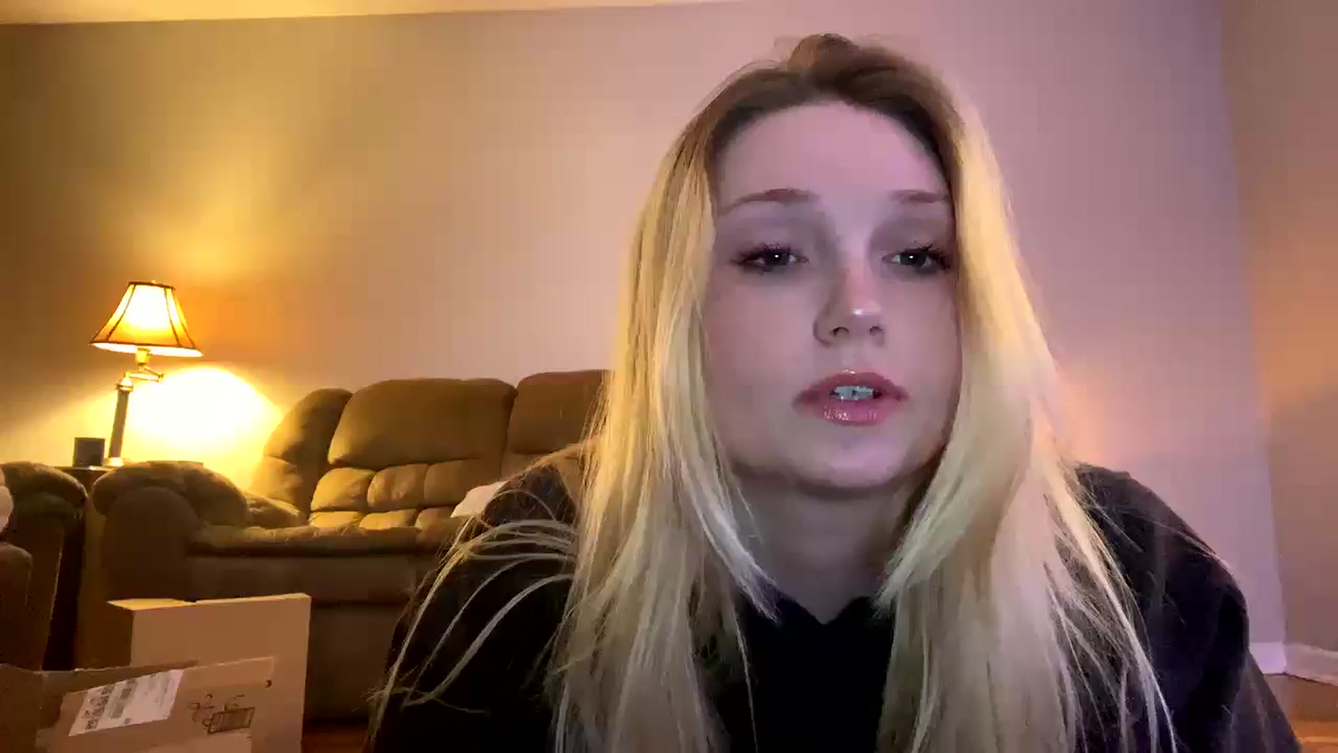 Gallery image thumbnail from Princesshann1's myfreecams stream on, 12/23/2024, 24:46 image 13 of 20