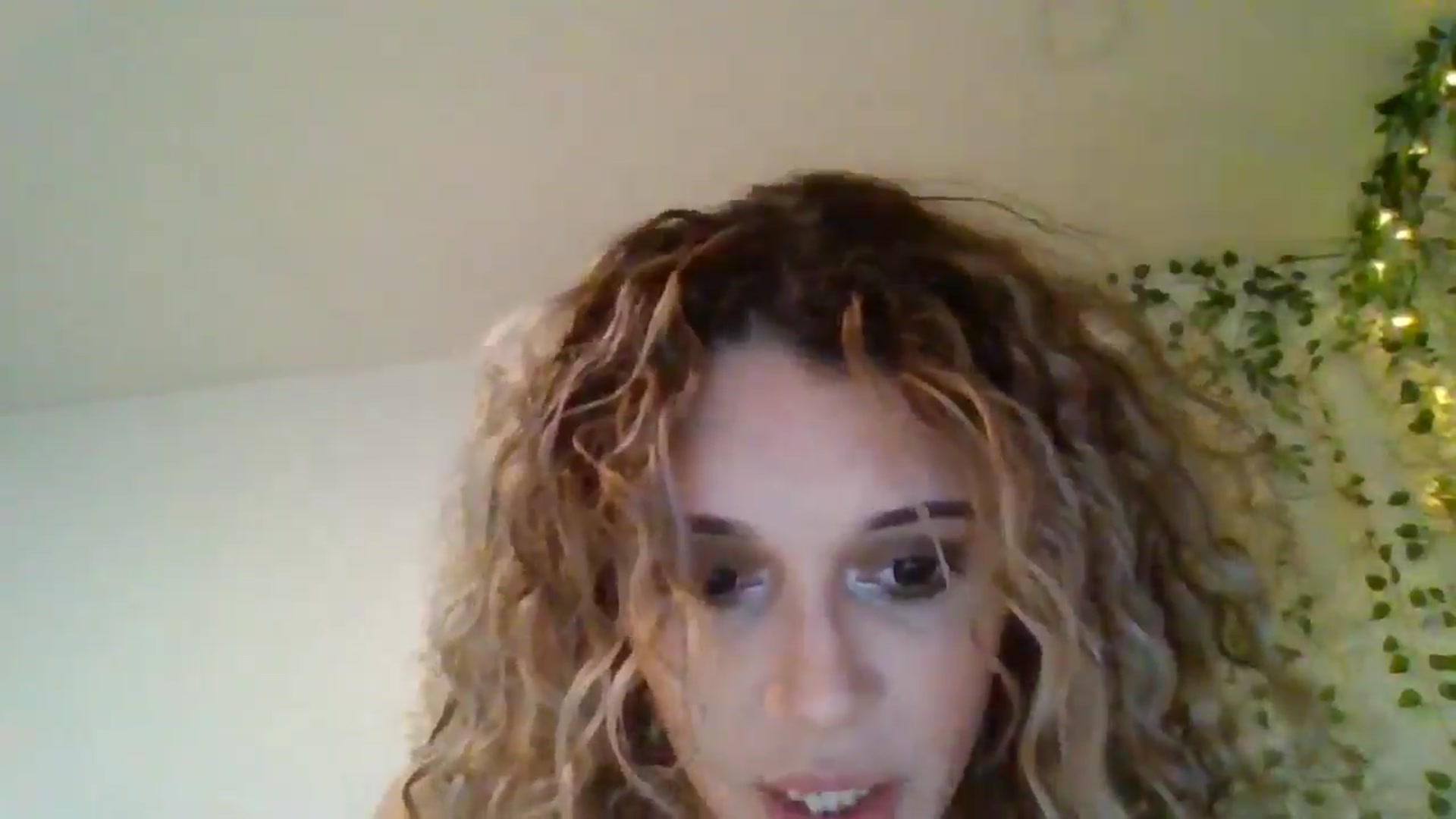 Gallery image thumbnail from Princessryry9's myfreecams stream on, 02/21/2025, 09:33 image 8 of 20