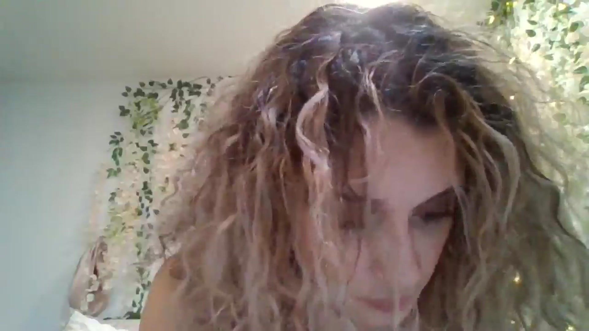 Gallery image thumbnail from Princessryry9's myfreecams stream on, 02/21/2025, 11:54 image 13 of 20