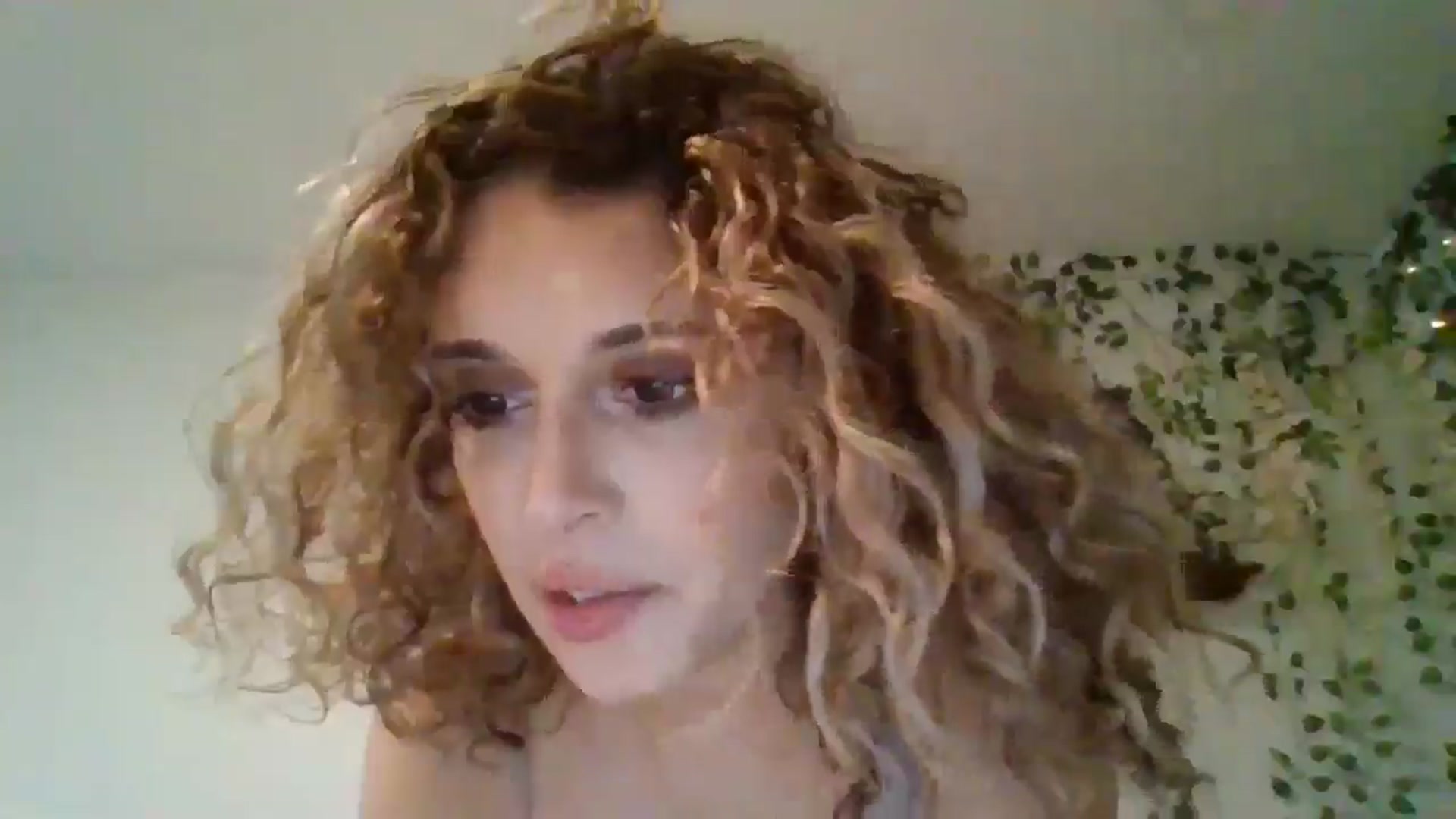 Gallery image thumbnail from Princessryry9's myfreecams stream on, 02/21/2025, 11:54 image 20 of 20