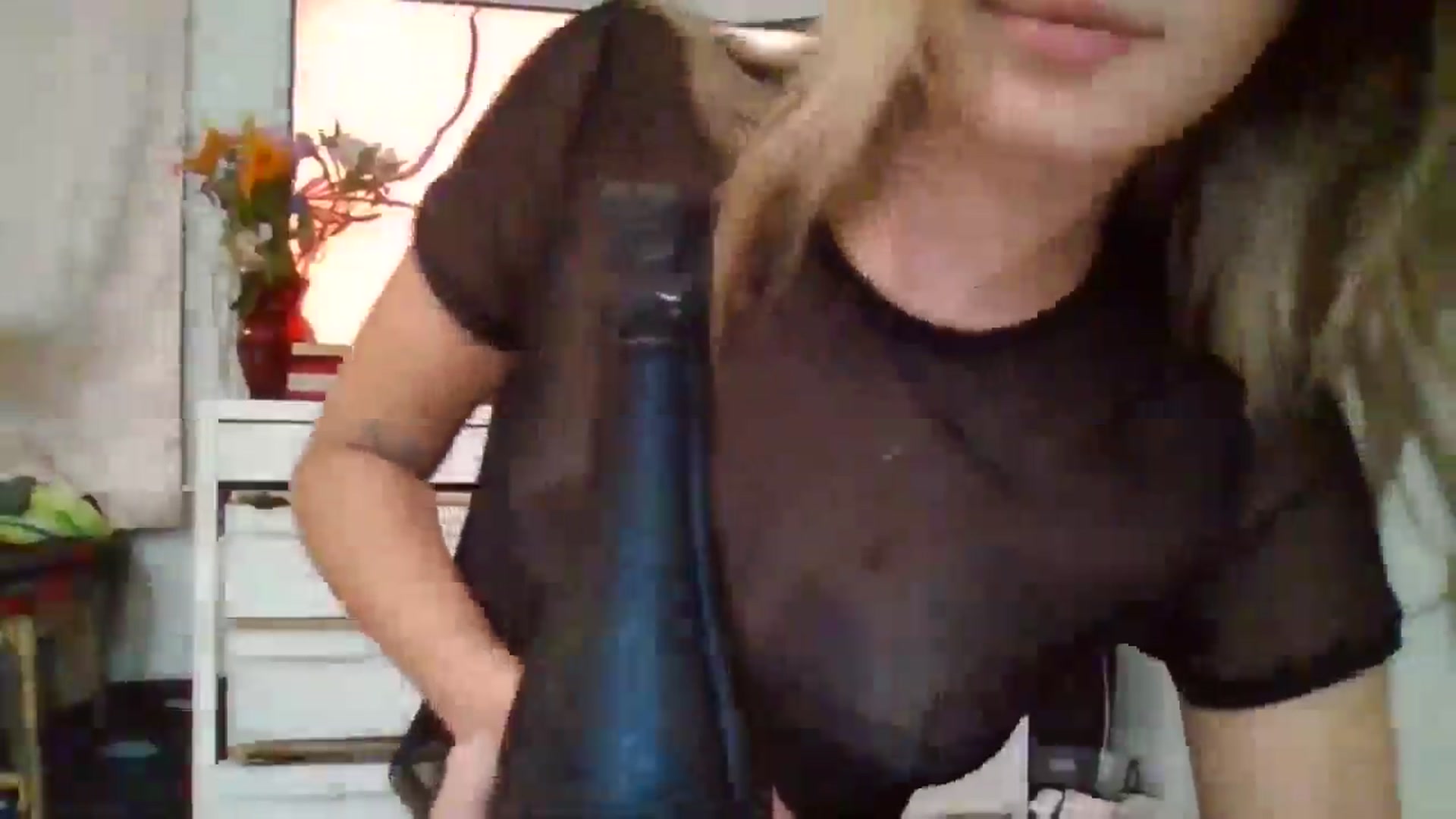 Gallery image thumbnail from Princessryry9's myfreecams stream on, 05/30/2025, 09:49 image 15 of 20