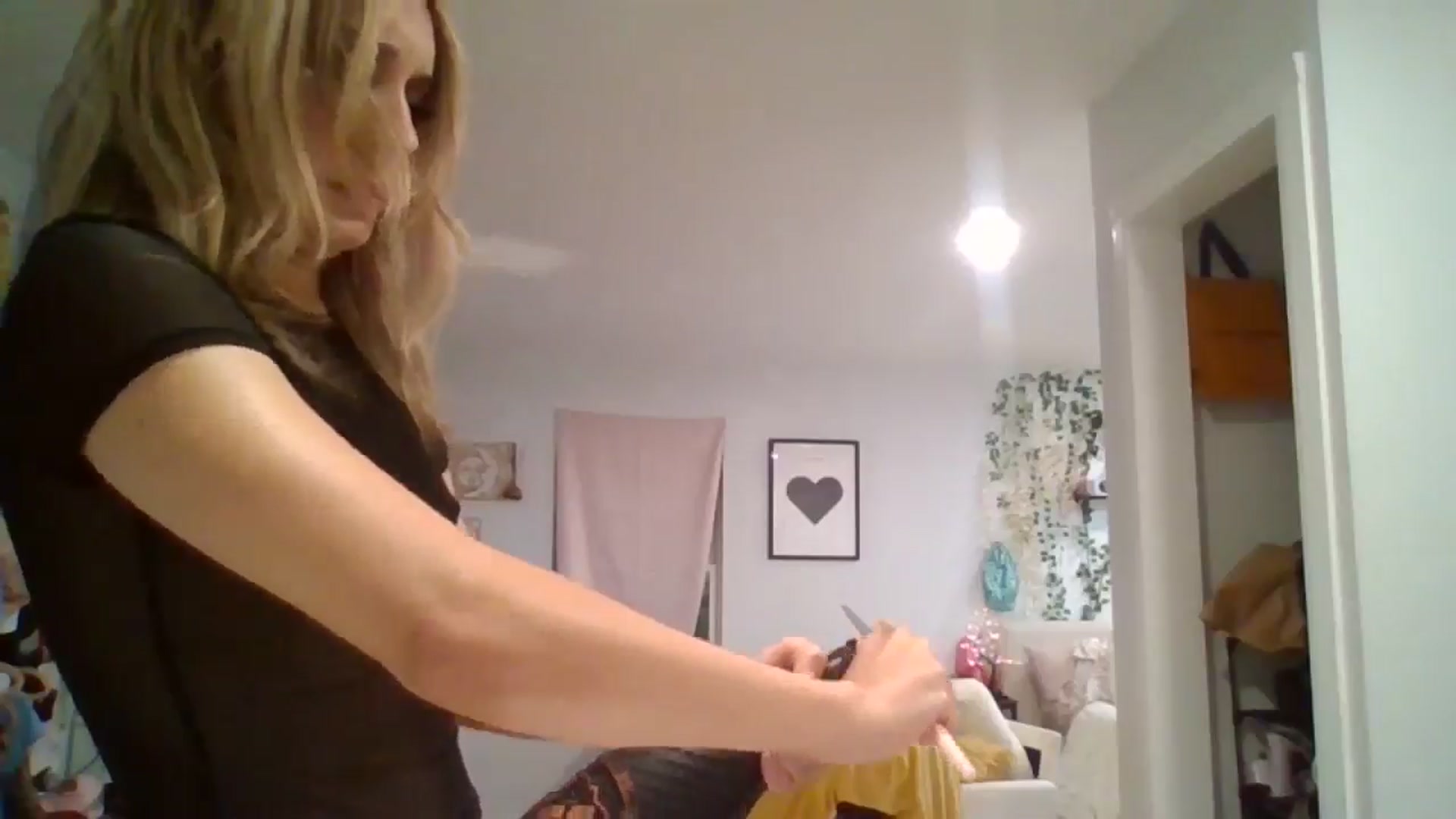 Gallery image thumbnail from Princessryry9's myfreecams stream on, 05/30/2025, 10:56 image 4 of 20