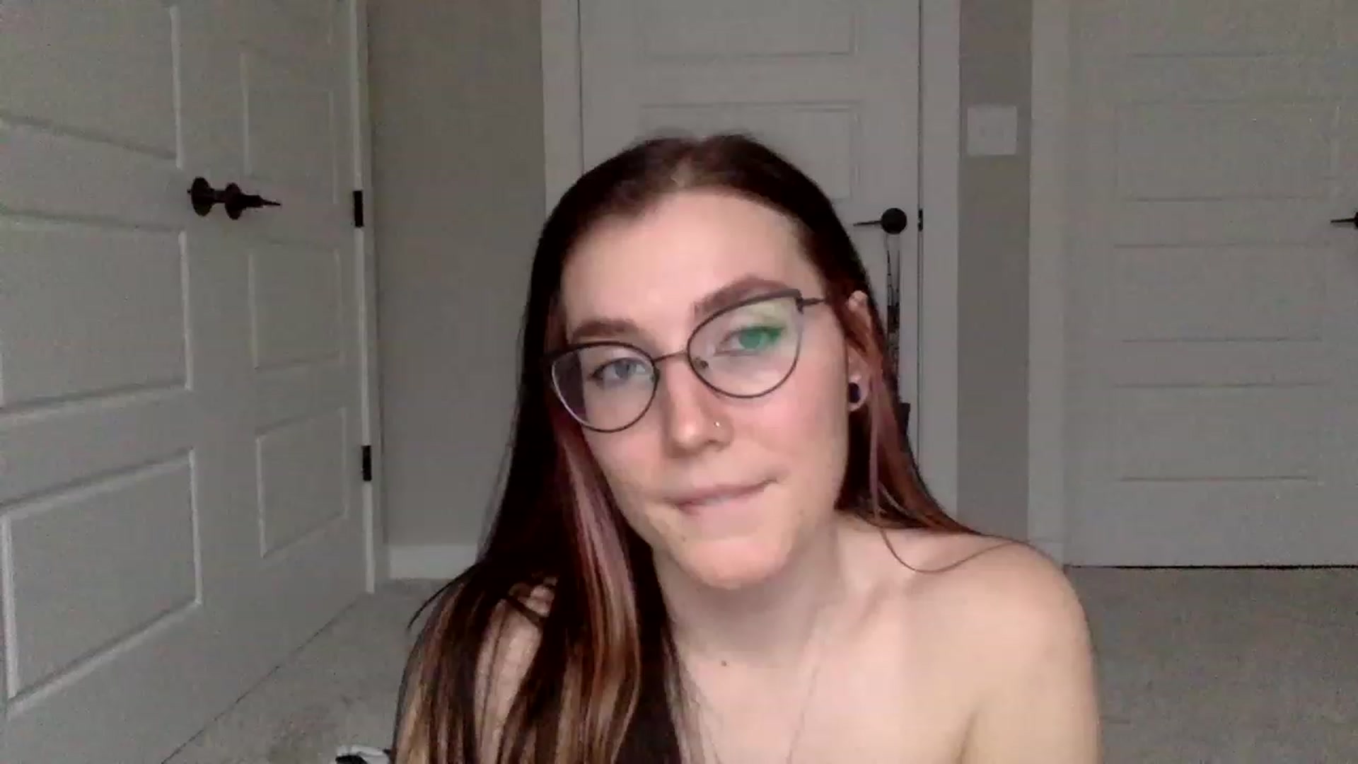 Gallery image thumbnail from Princesss25's myfreecams stream on, 01/29/2023, 22:06 image 7 of 20