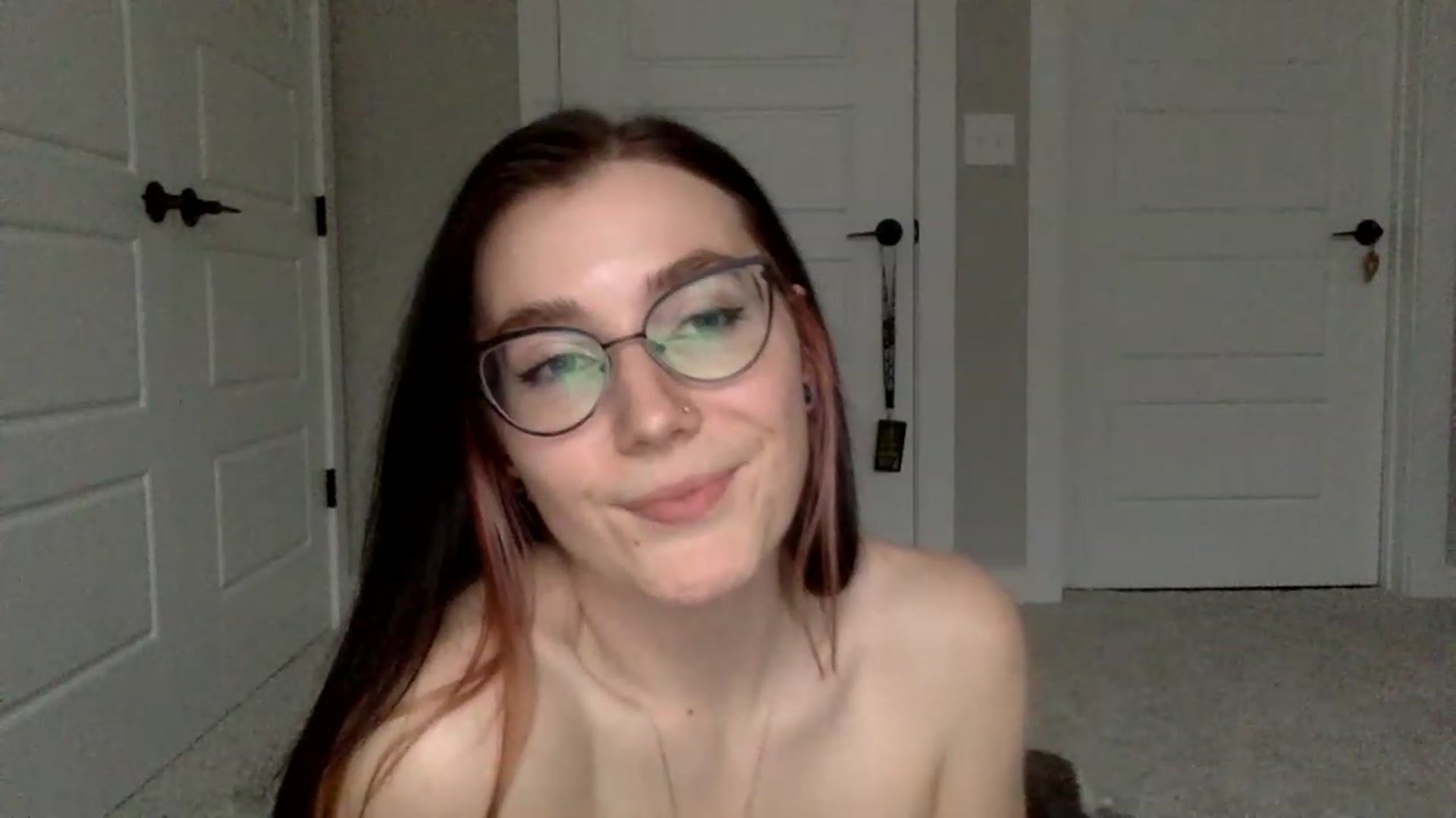 Gallery image thumbnail from Princesss25's myfreecams stream on, 01/29/2023, 22:06 image 17 of 20