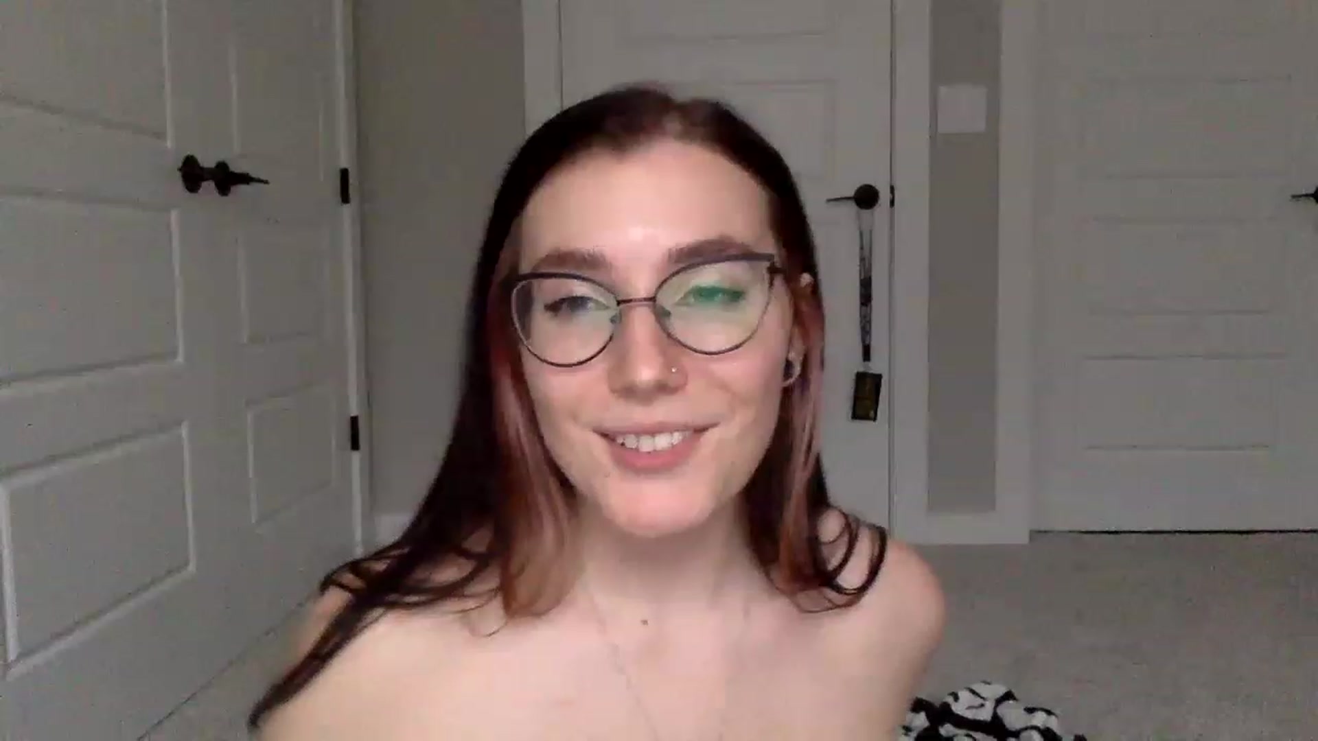 Gallery image thumbnail from Princesss25's myfreecams stream on, 01/29/2023, 22:06 image 3 of 20