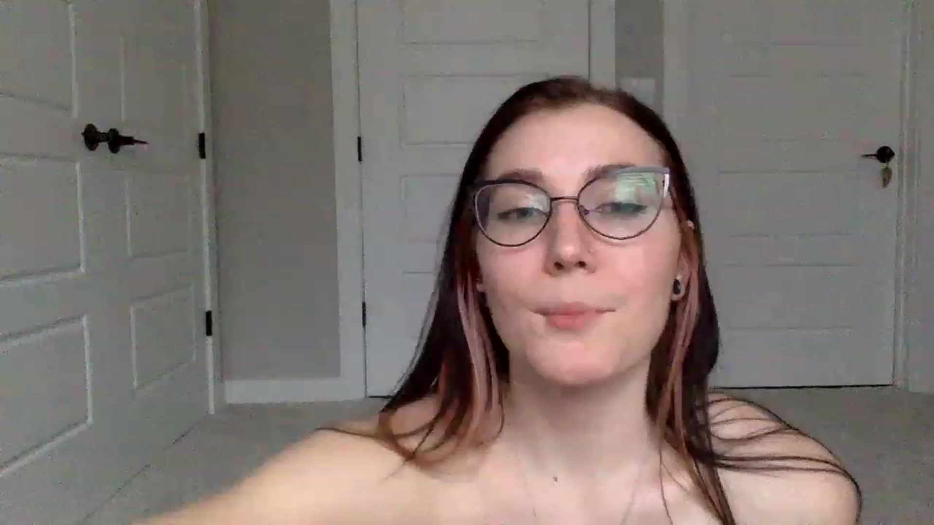 Gallery image thumbnail from Princesss25's myfreecams stream on, 01/29/2023, 22:06 image 10 of 20