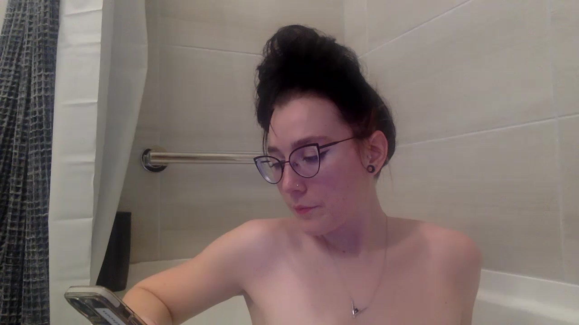 Gallery image thumbnail from Princesss25's myfreecams stream on, 01/30/2023, 02:13 image 5 of 20