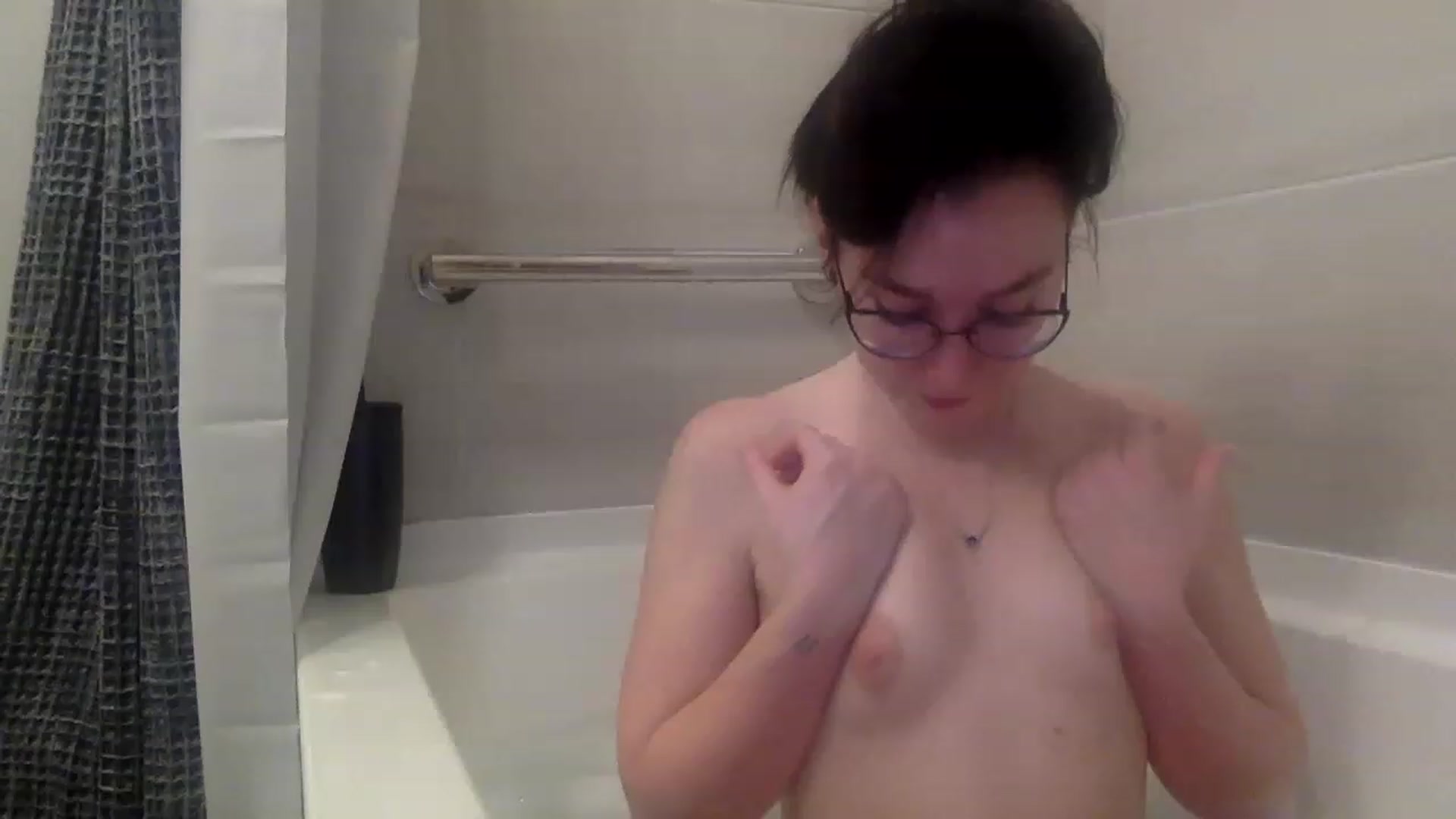 Gallery image thumbnail from Princesss25's myfreecams stream on, 01/30/2023, 02:13 image 13 of 20