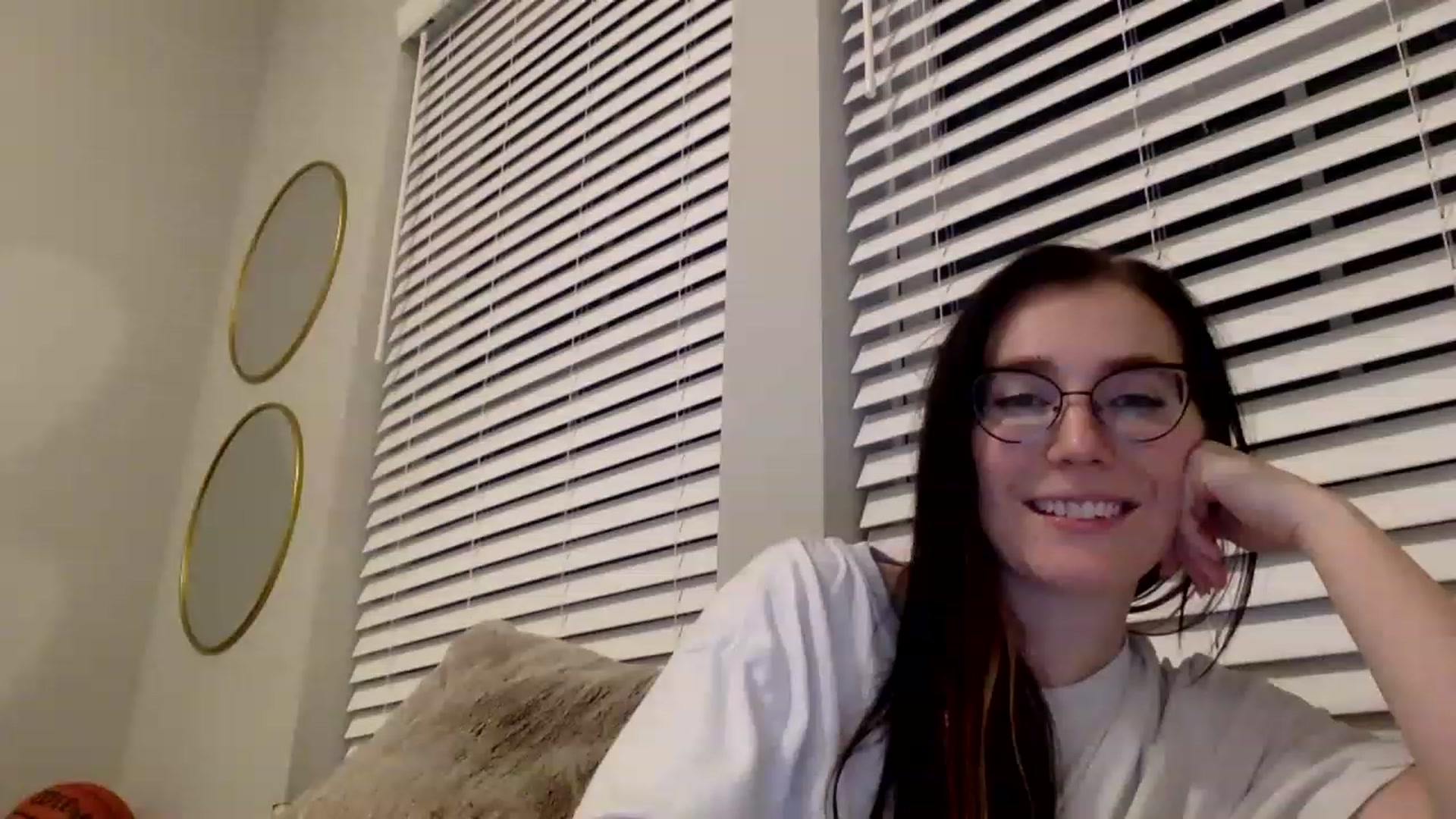 Gallery image thumbnail from Princesss25's myfreecams stream on, 01/30/2023, 04:03 image 19 of 20