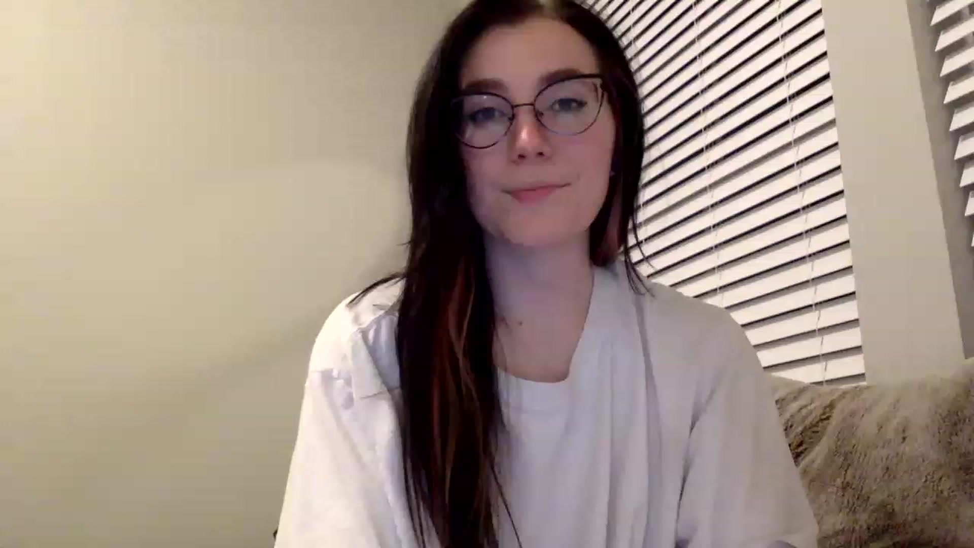 Gallery image thumbnail from Princesss25's myfreecams stream on, 01/30/2023, 04:03 image 10 of 20