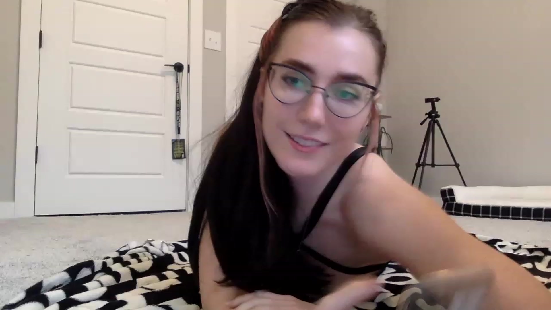 Gallery image thumbnail from Princesss25's myfreecams stream on, 01/31/2023, 16:23 image 17 of 20