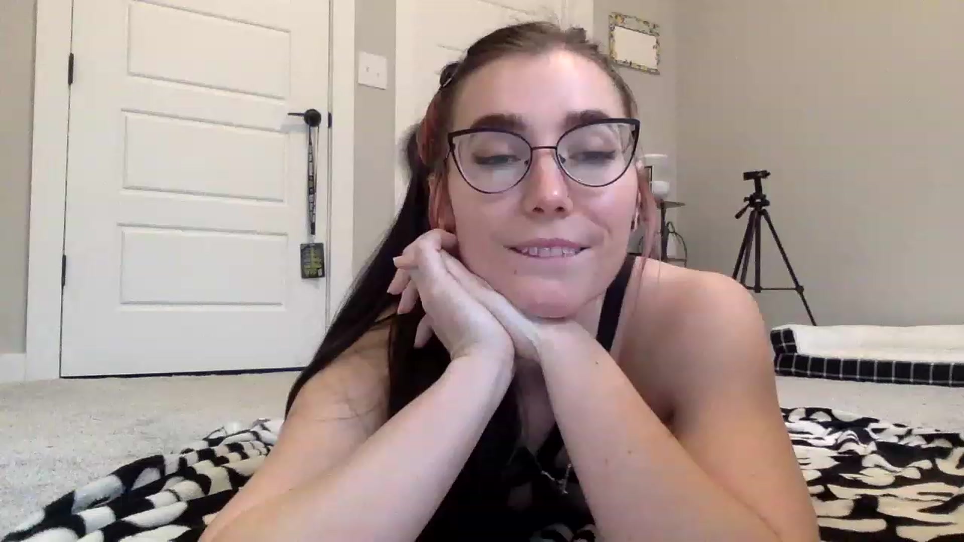 Gallery image thumbnail from Princesss25's myfreecams stream on, 01/31/2023, 16:23 image 18 of 20