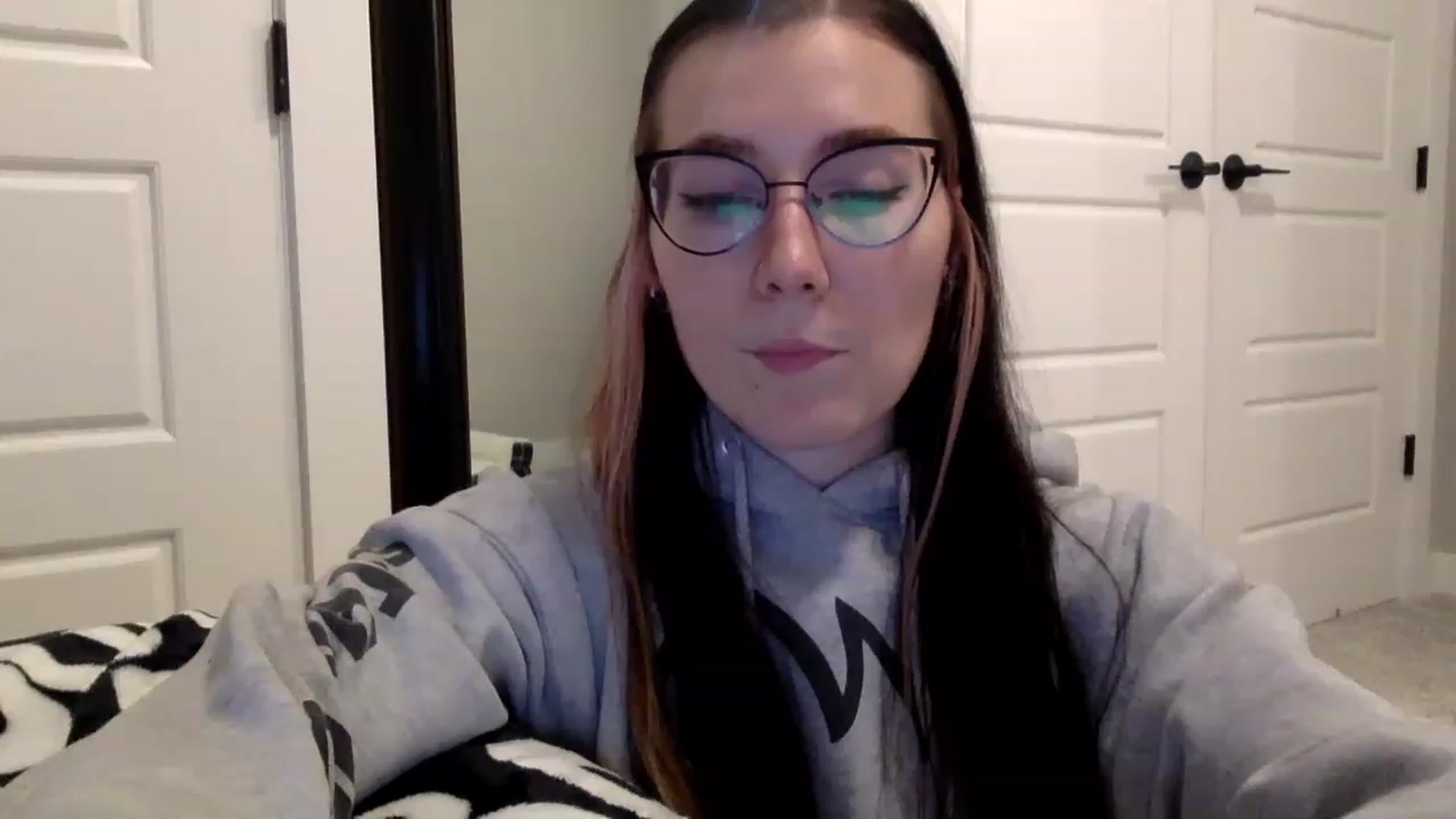 Gallery image thumbnail from Princesss25's myfreecams stream on, 02/02/2023, 23:18 image 8 of 20