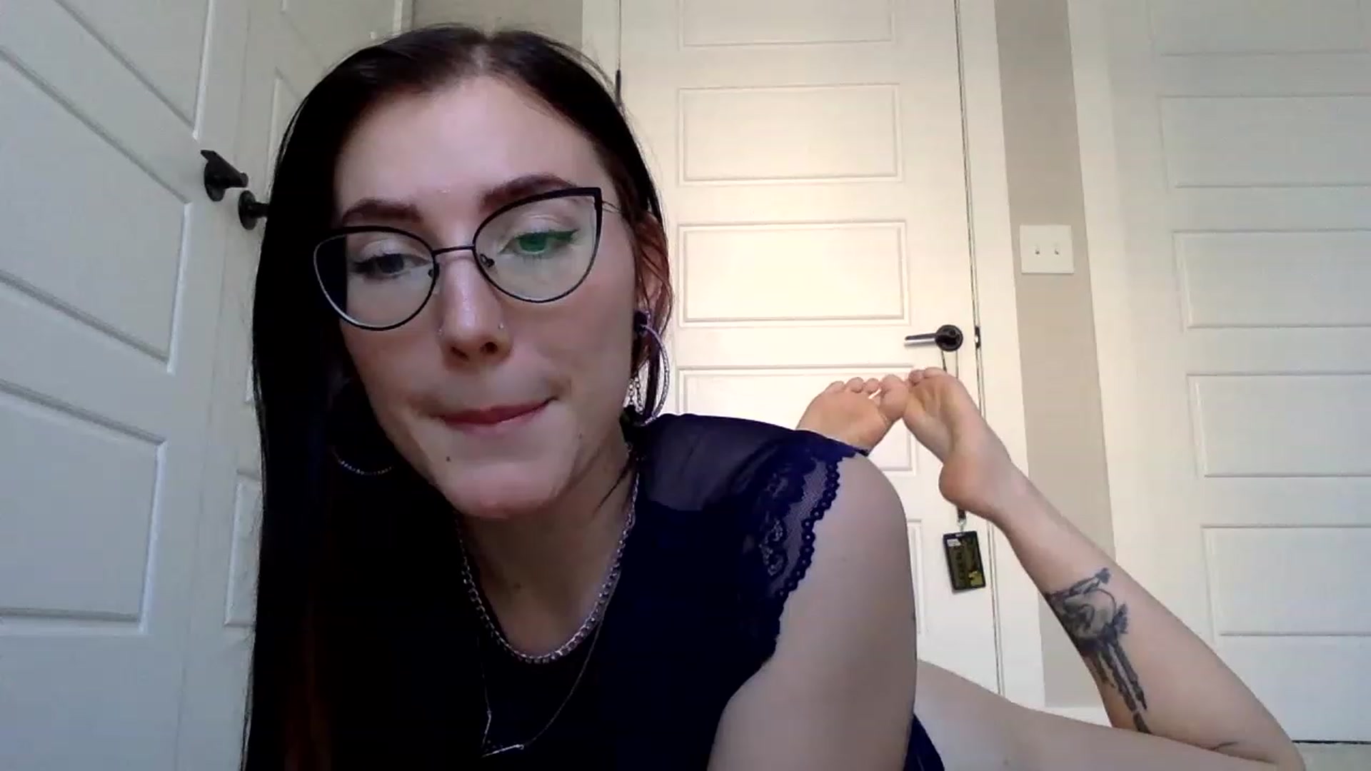 Gallery image thumbnail from Princesss25's myfreecams stream on, 02/03/2023, 16:51 image 4 of 20