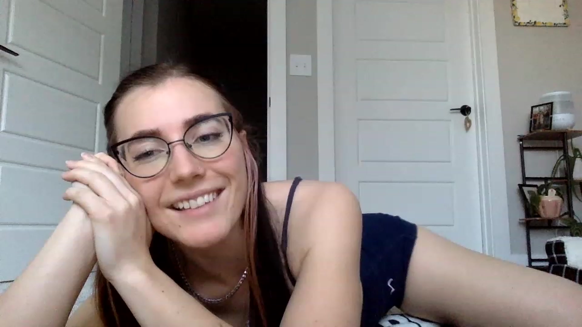 Gallery image thumbnail from Princesss25's myfreecams stream on, 02/03/2023, 23:01 image 10 of 20