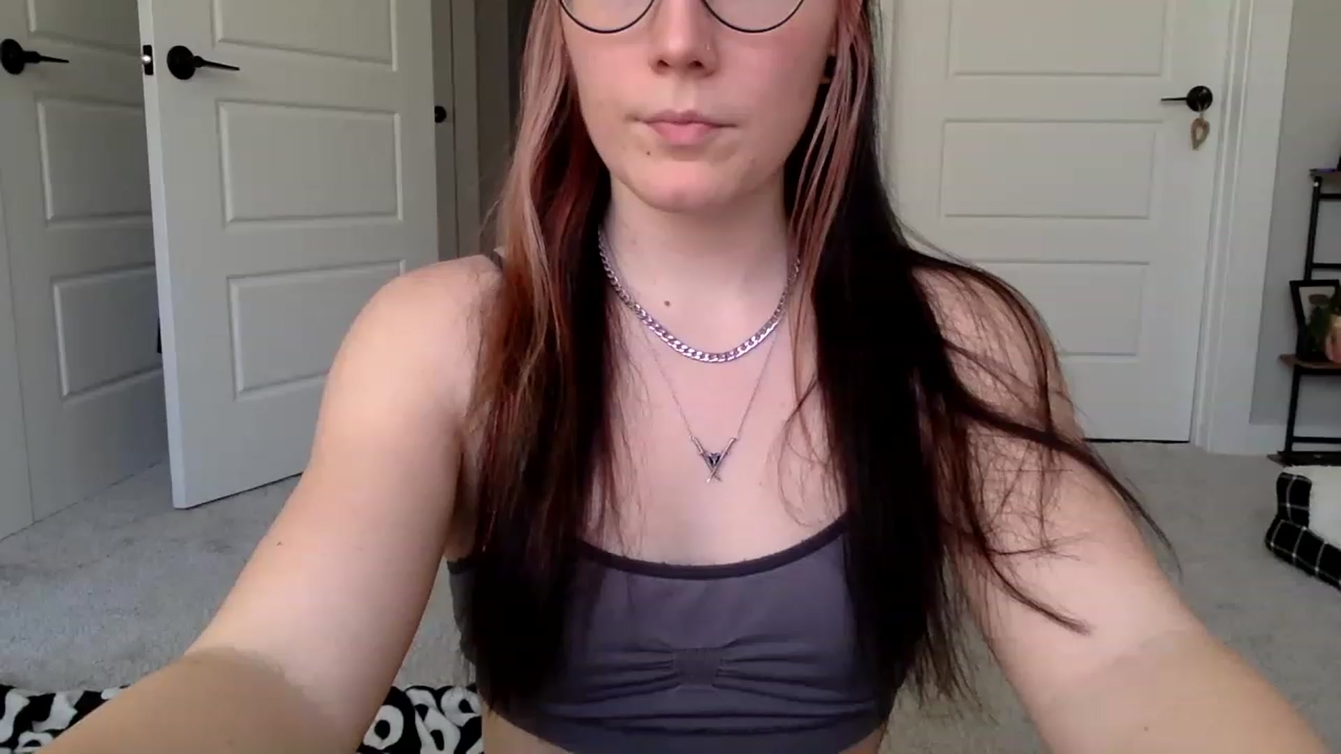Gallery image thumbnail from Princesss25's myfreecams stream on, 02/03/2023, 23:01 image 4 of 20