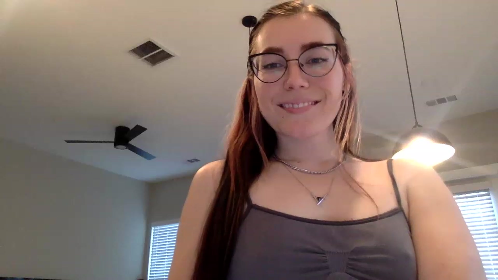 Gallery image thumbnail from Princesss25's myfreecams stream on, 02/03/2023, 23:01 image 18 of 20