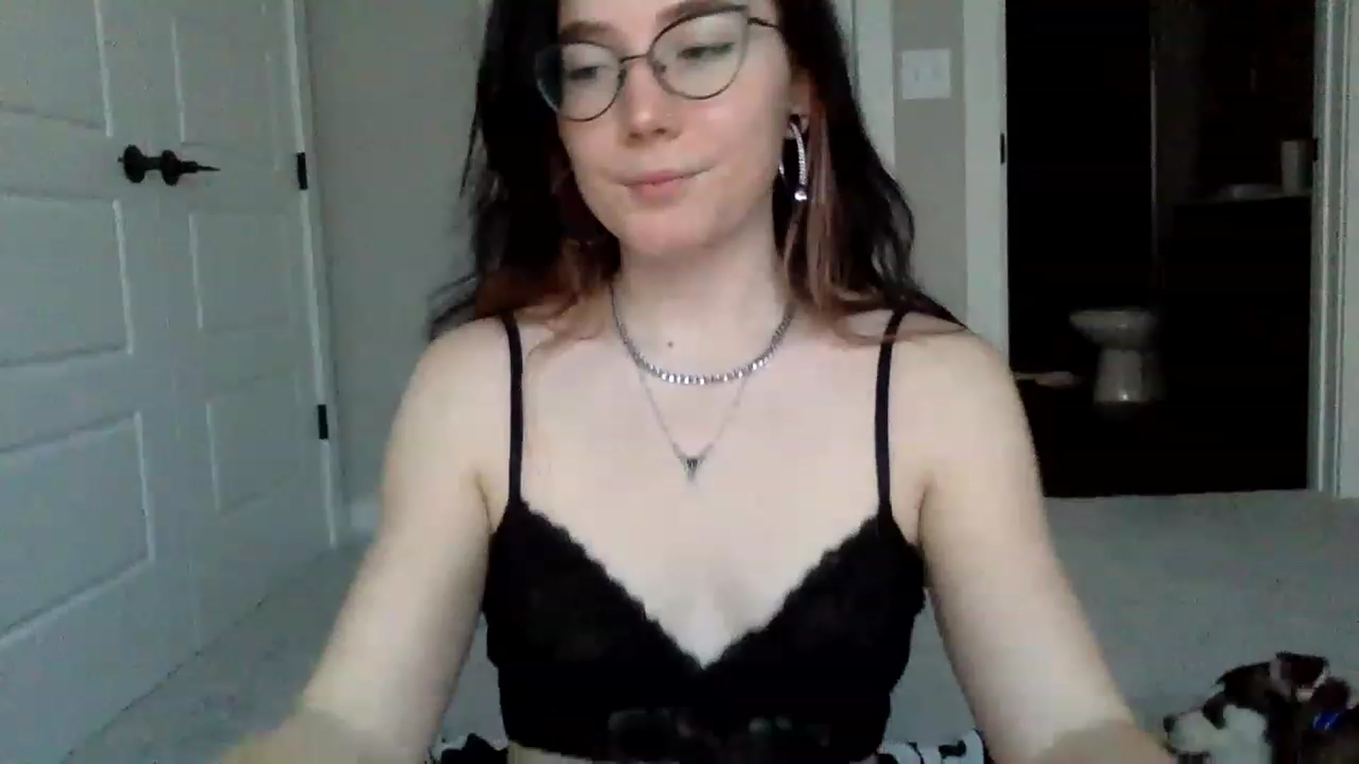 Gallery image thumbnail from Princesss25's myfreecams stream on, 02/06/2023, 13:56 image 2 of 20