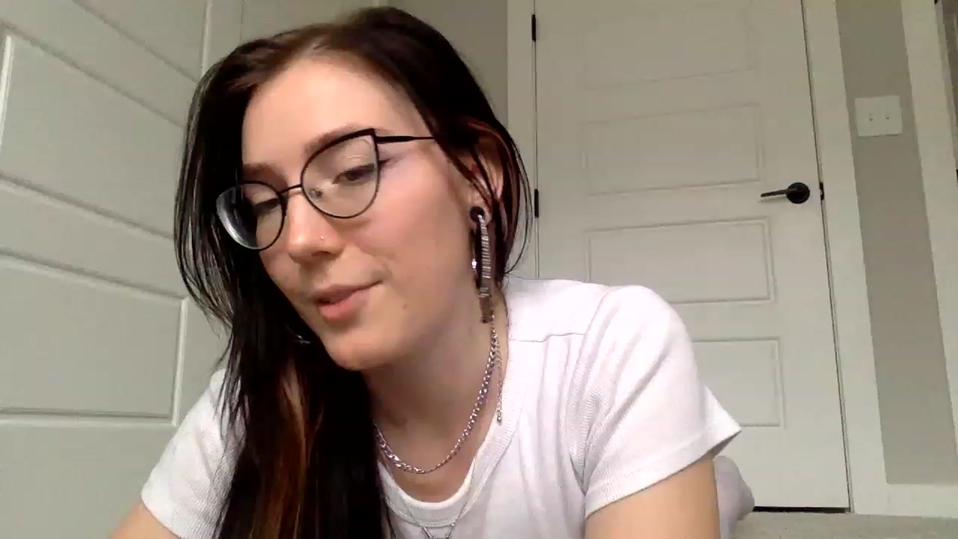 Gallery image thumbnail from Princesss25's myfreecams stream on, 02/09/2023, 15:23 image 17 of 20