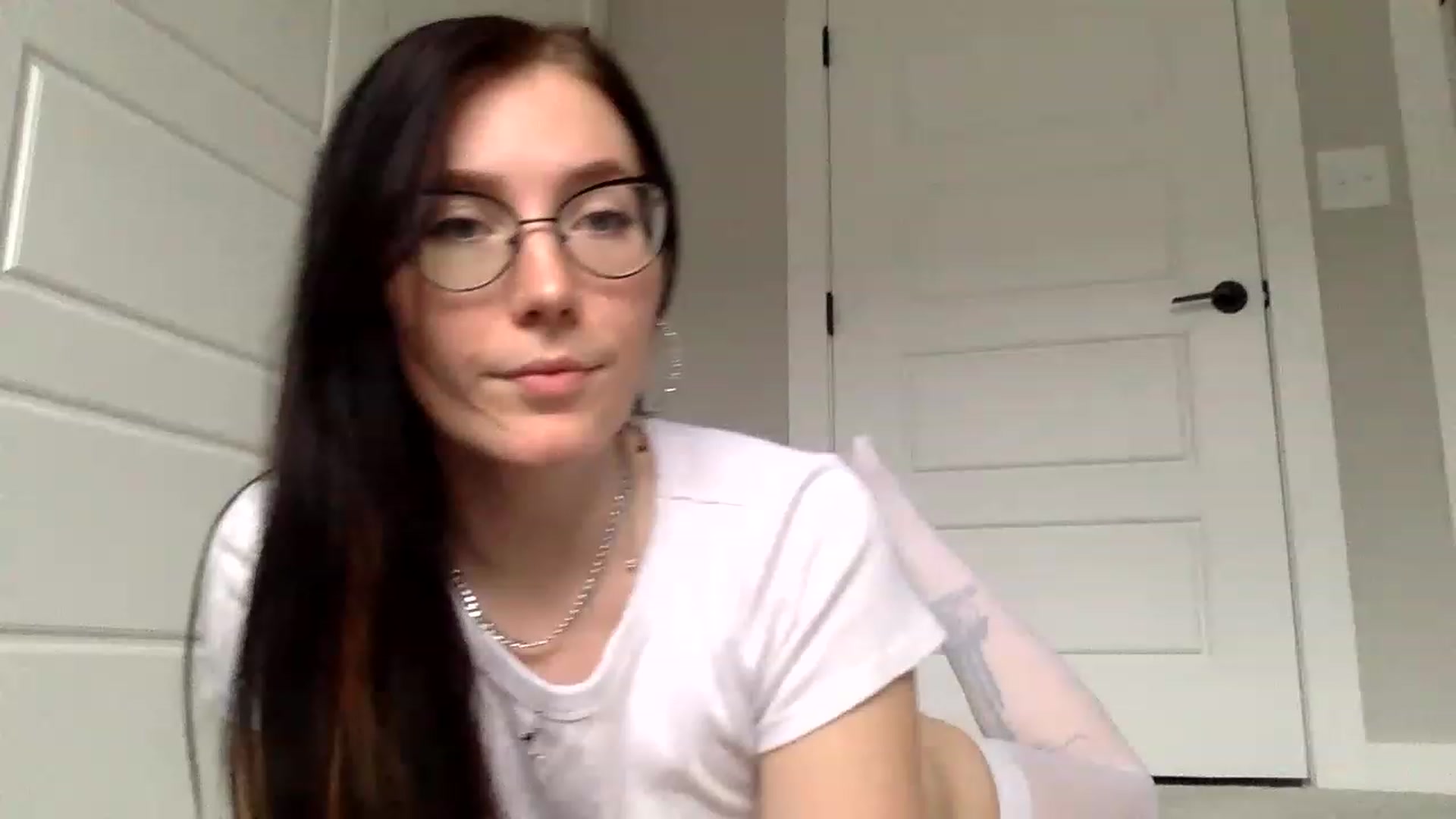 Gallery image thumbnail from Princesss25's myfreecams stream on, 02/09/2023, 15:23 image 13 of 20