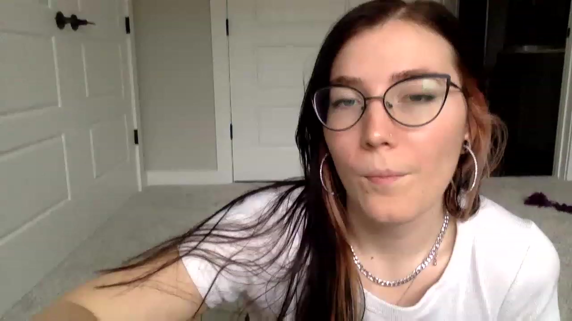 Gallery image thumbnail from Princesss25's myfreecams stream on, 02/09/2023, 15:23 image 8 of 20