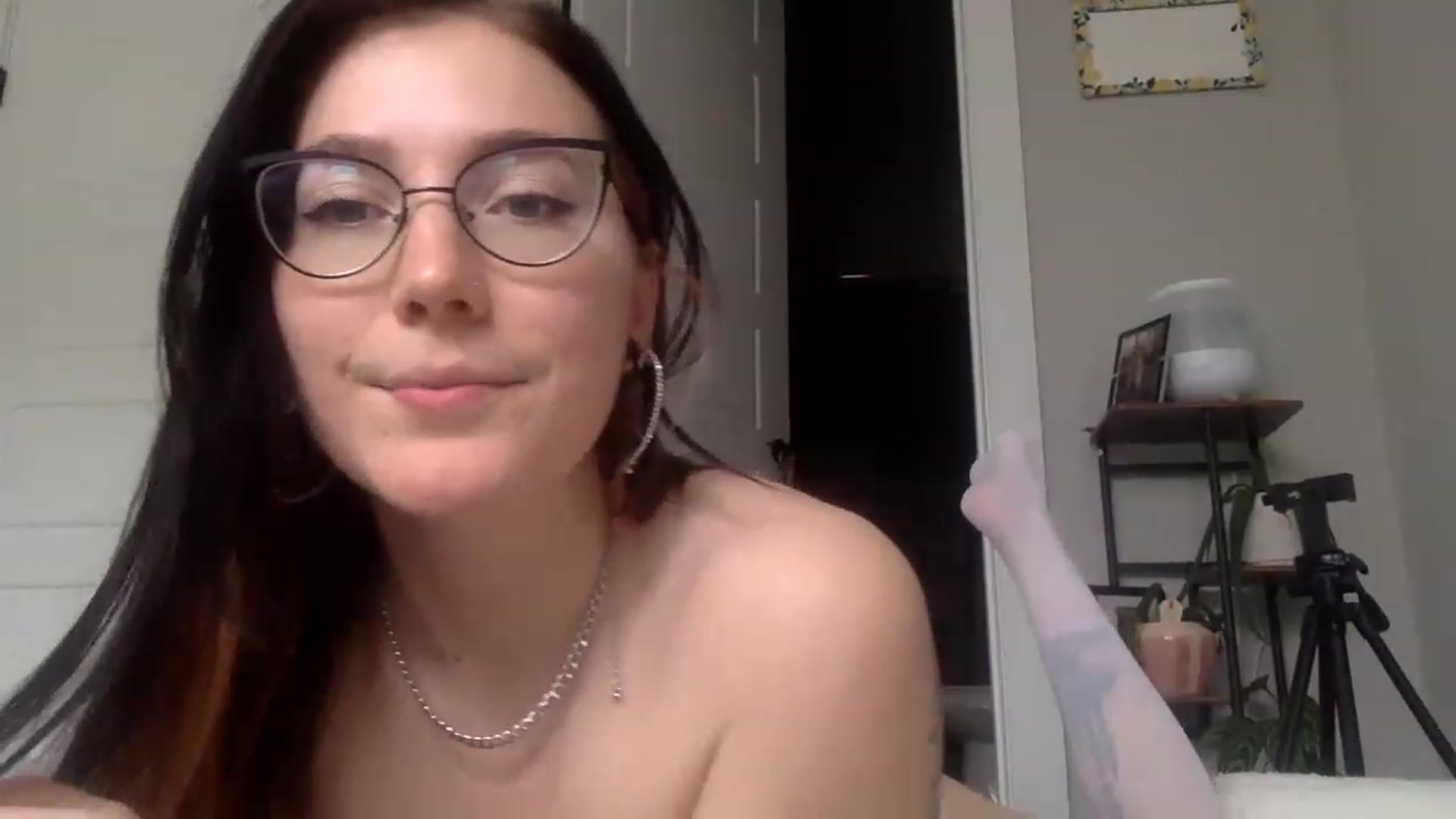 Gallery image thumbnail from Princesss25's myfreecams stream on, 02/09/2023, 16:45 image 15 of 20