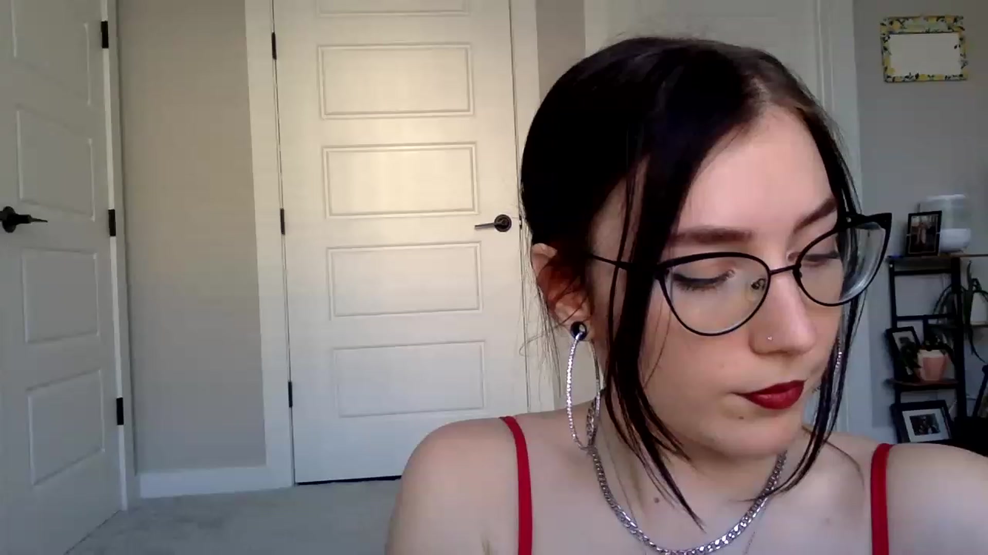 Gallery image thumbnail from Princesss25's myfreecams stream on, 02/13/2023, 15:32 image 5 of 20