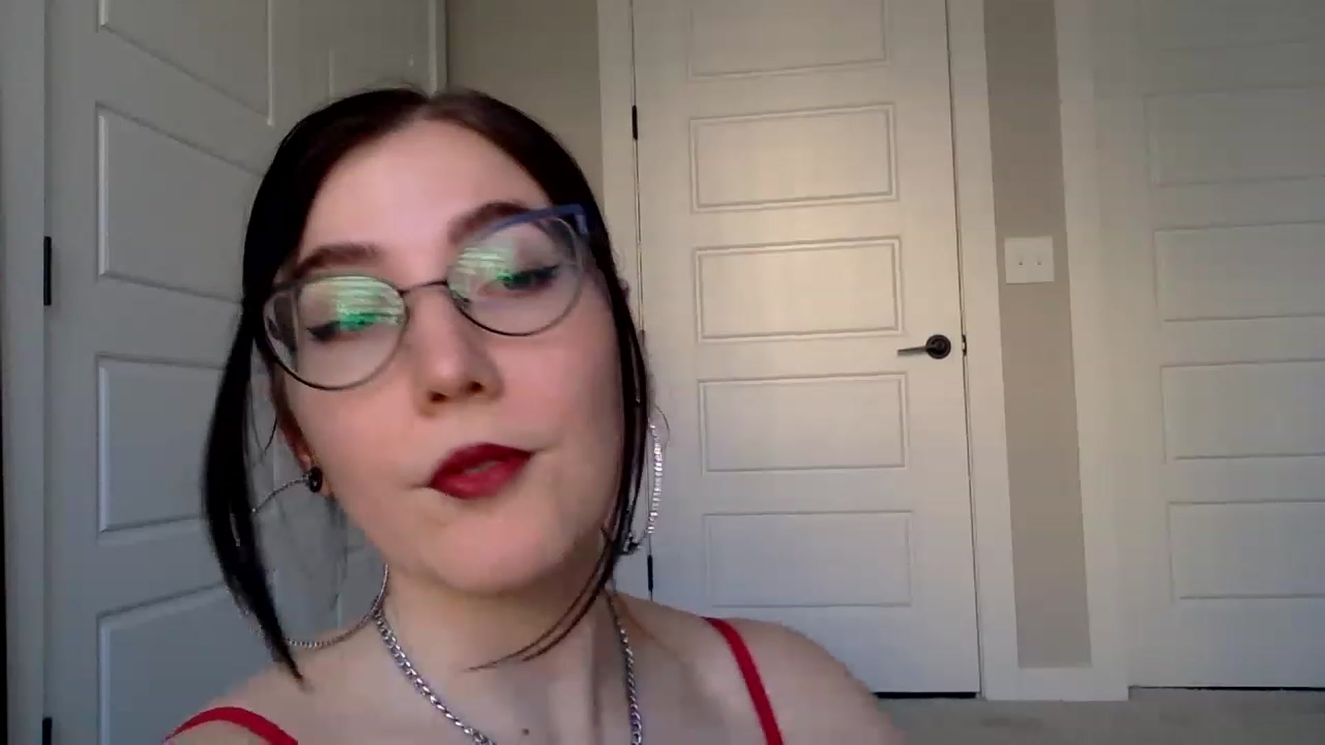 Gallery image thumbnail from Princesss25's myfreecams stream on, 02/13/2023, 15:32 image 11 of 20