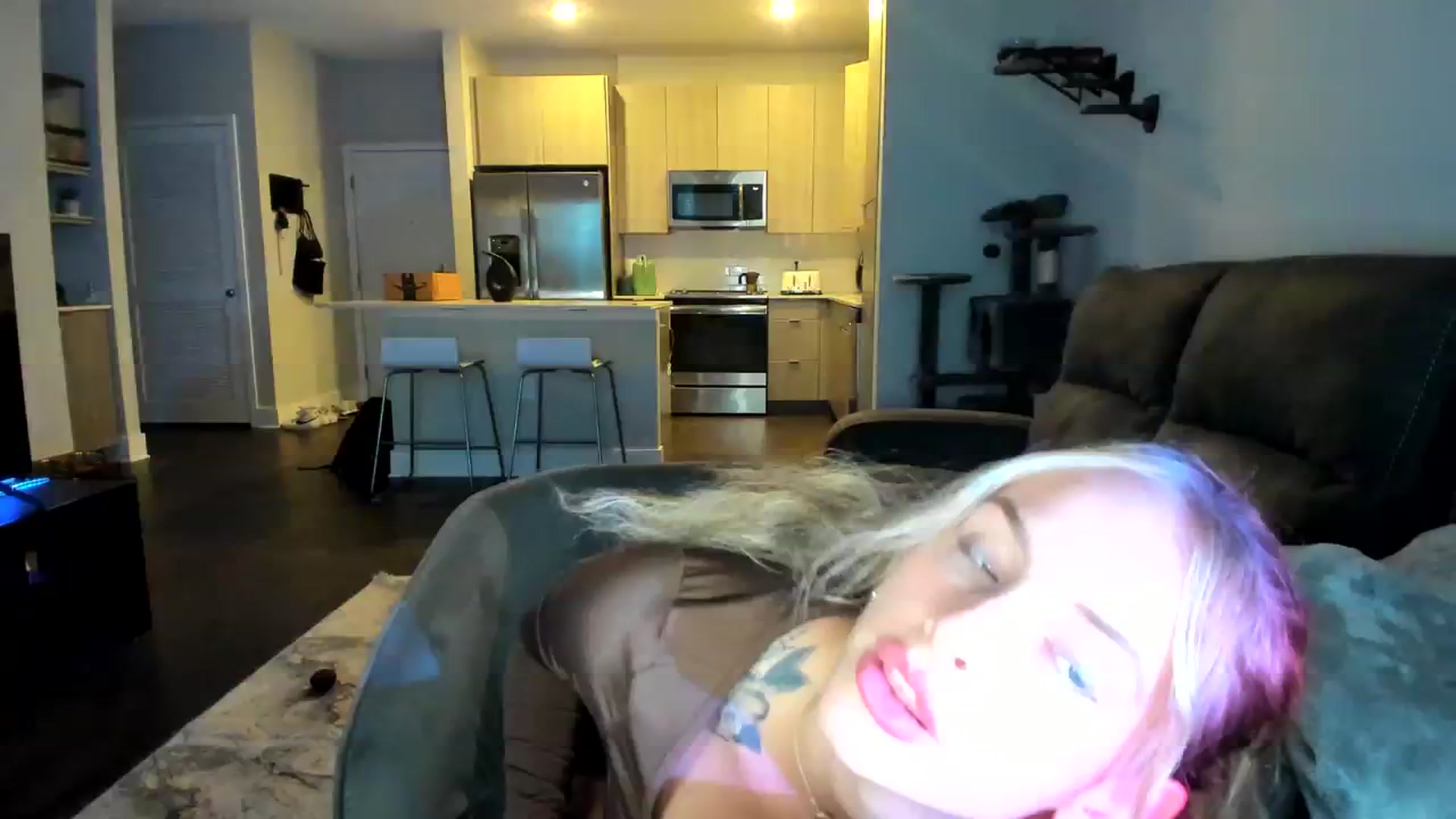 Gallery image thumbnail from PrincesssTati's myfreecams stream on, 09/03/2023, 24:01 image 16 of 20
